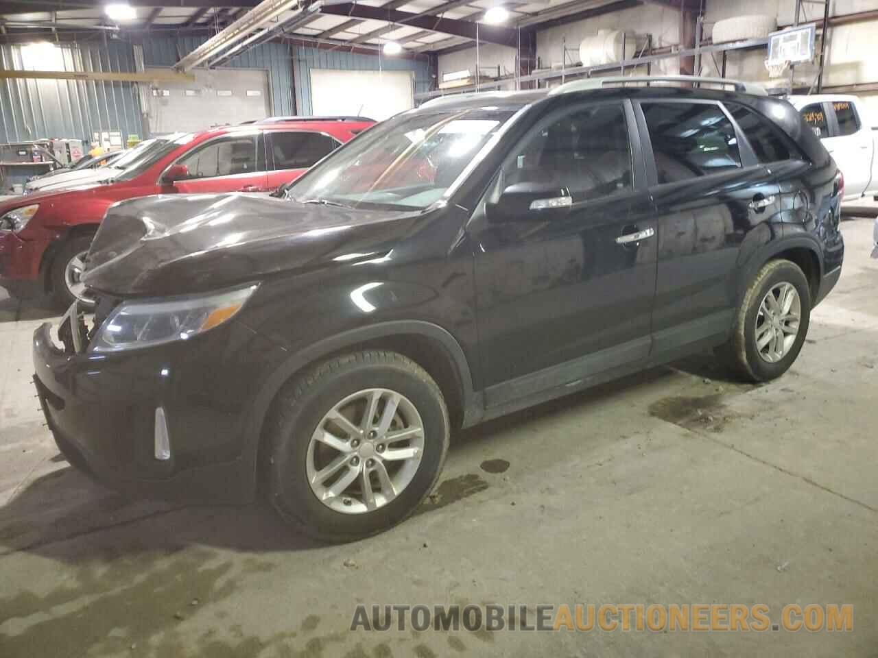 5XYKT3A64FG583843 KIA SORENTO 2015