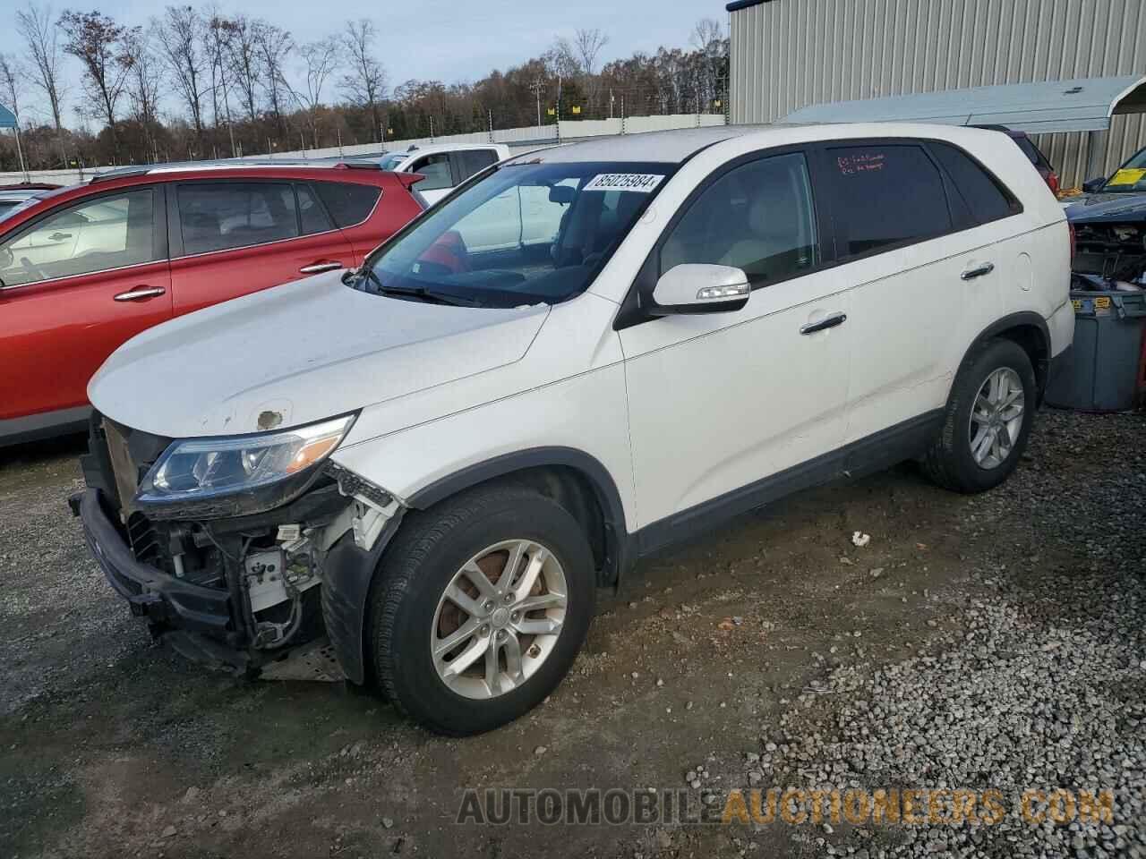 5XYKT3A64FG611916 KIA SORENTO 2015