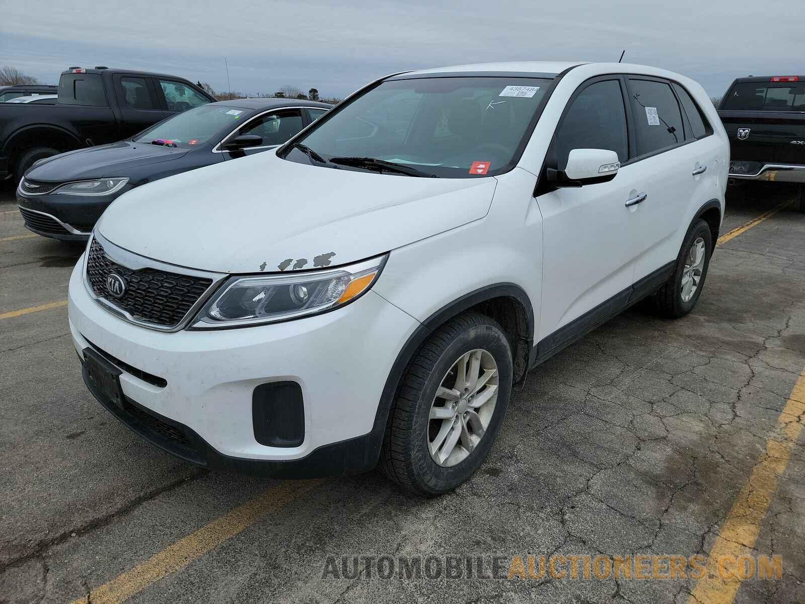 5XYKT3A64FG623385 Kia Sorento 2015