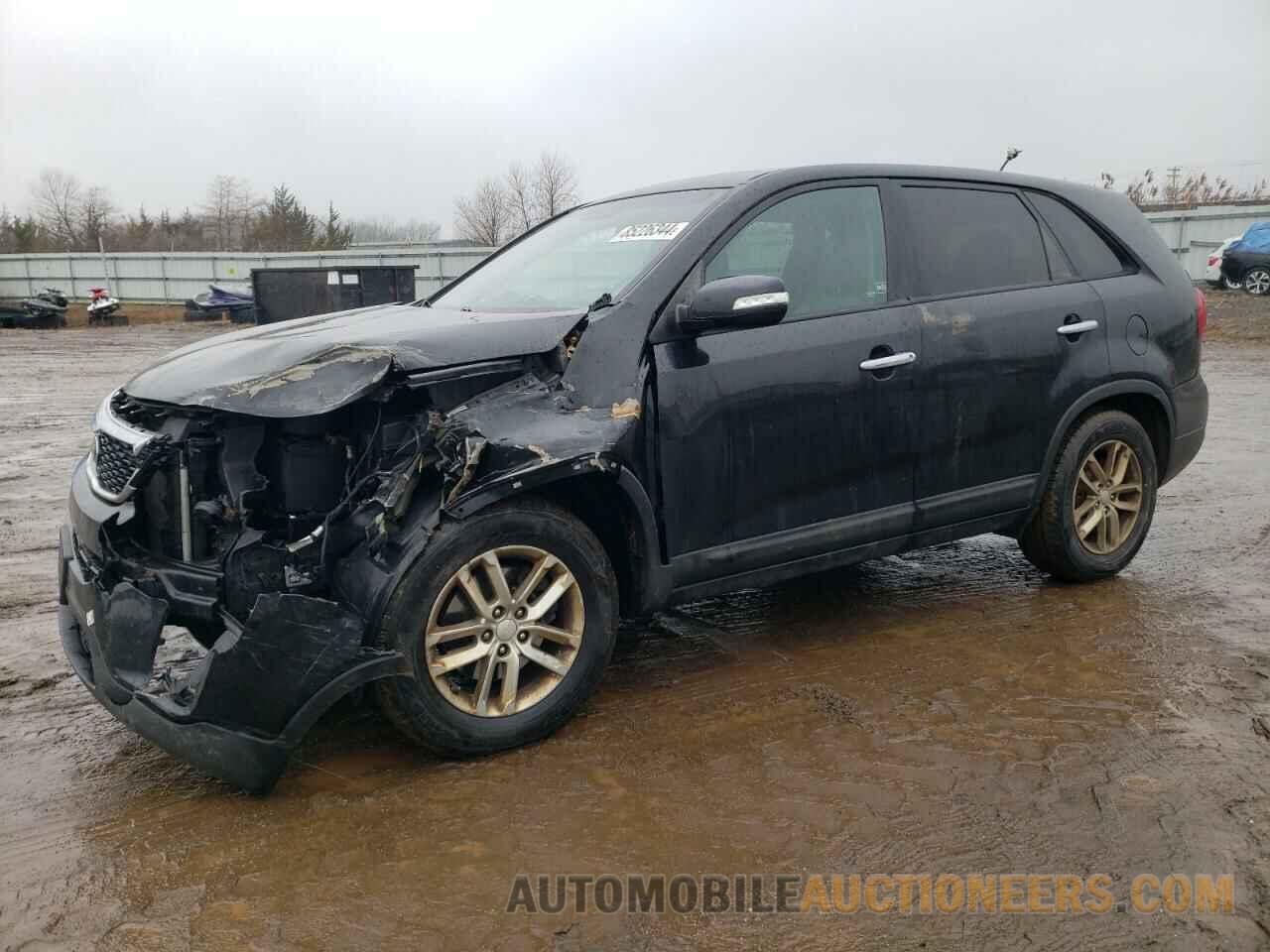 5XYKT3A64FG630787 KIA SORENTO 2015