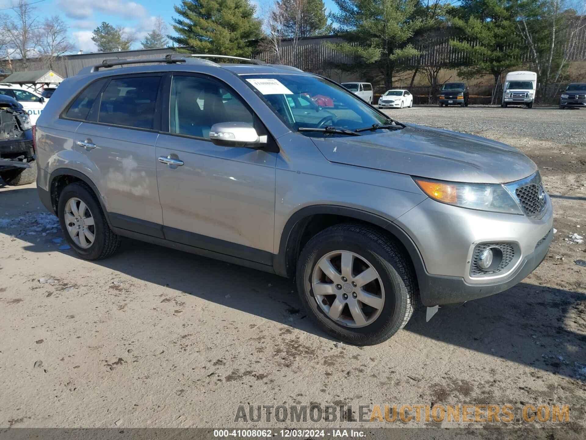 5XYKT3A65DG327126 KIA SORENTO 2013