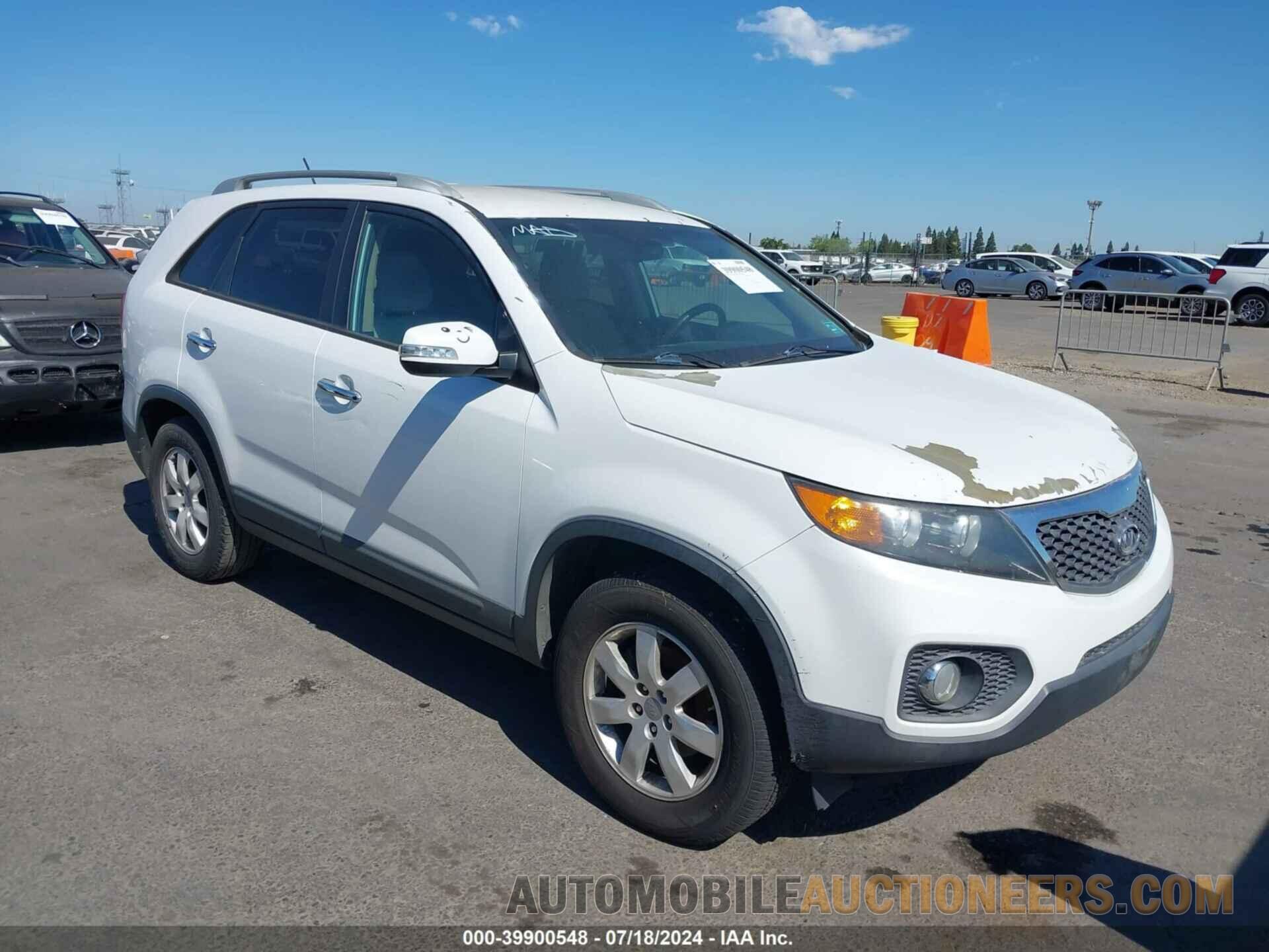 5XYKT3A65DG422933 KIA SORENTO 2013