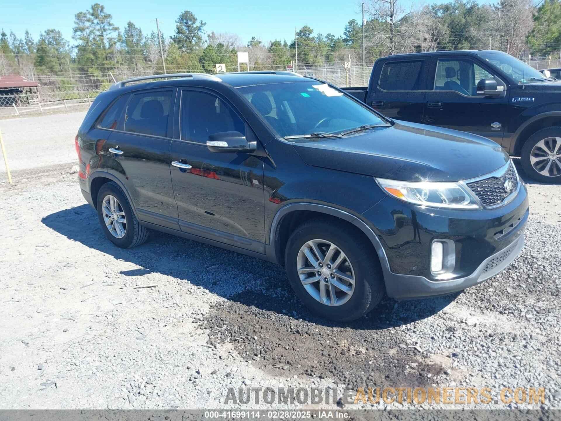 5XYKT3A65FG551712 KIA SORENTO 2015