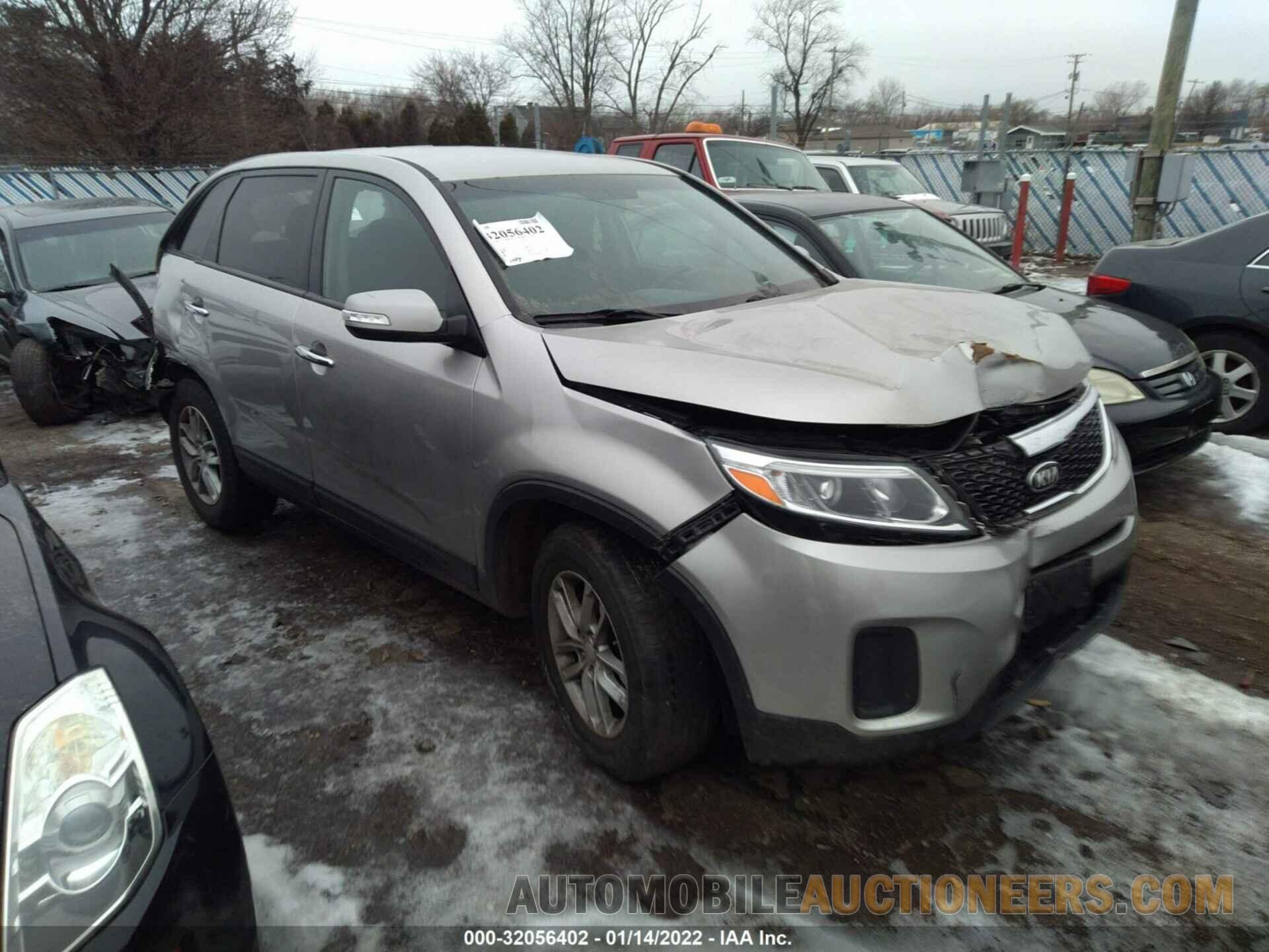 5XYKT3A65FG591403 KIA SORENTO 2015