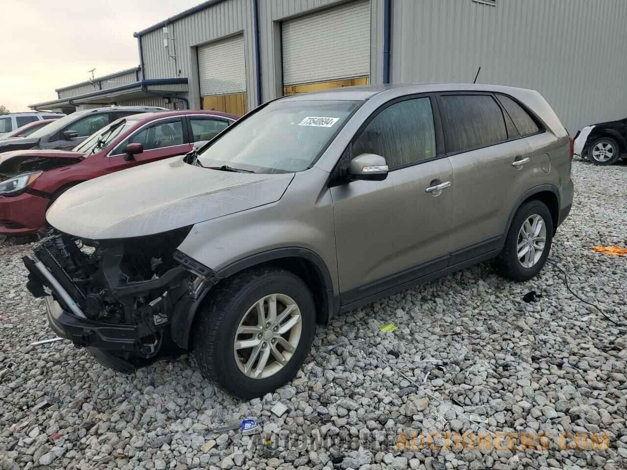 5XYKT3A66FG657926 KIA SORENTO 2015