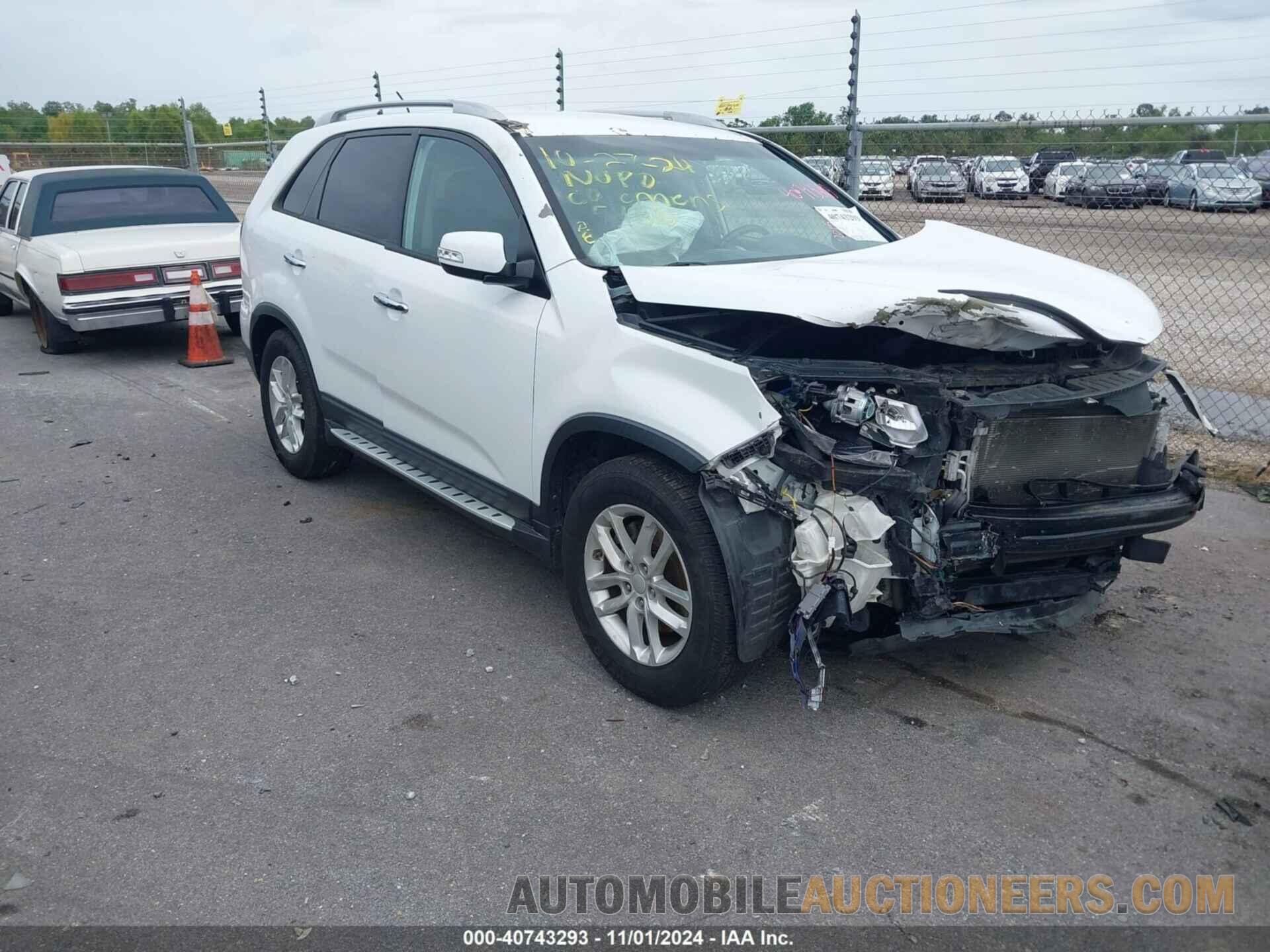 5XYKT3A67FG565966 KIA SORENTO 2015