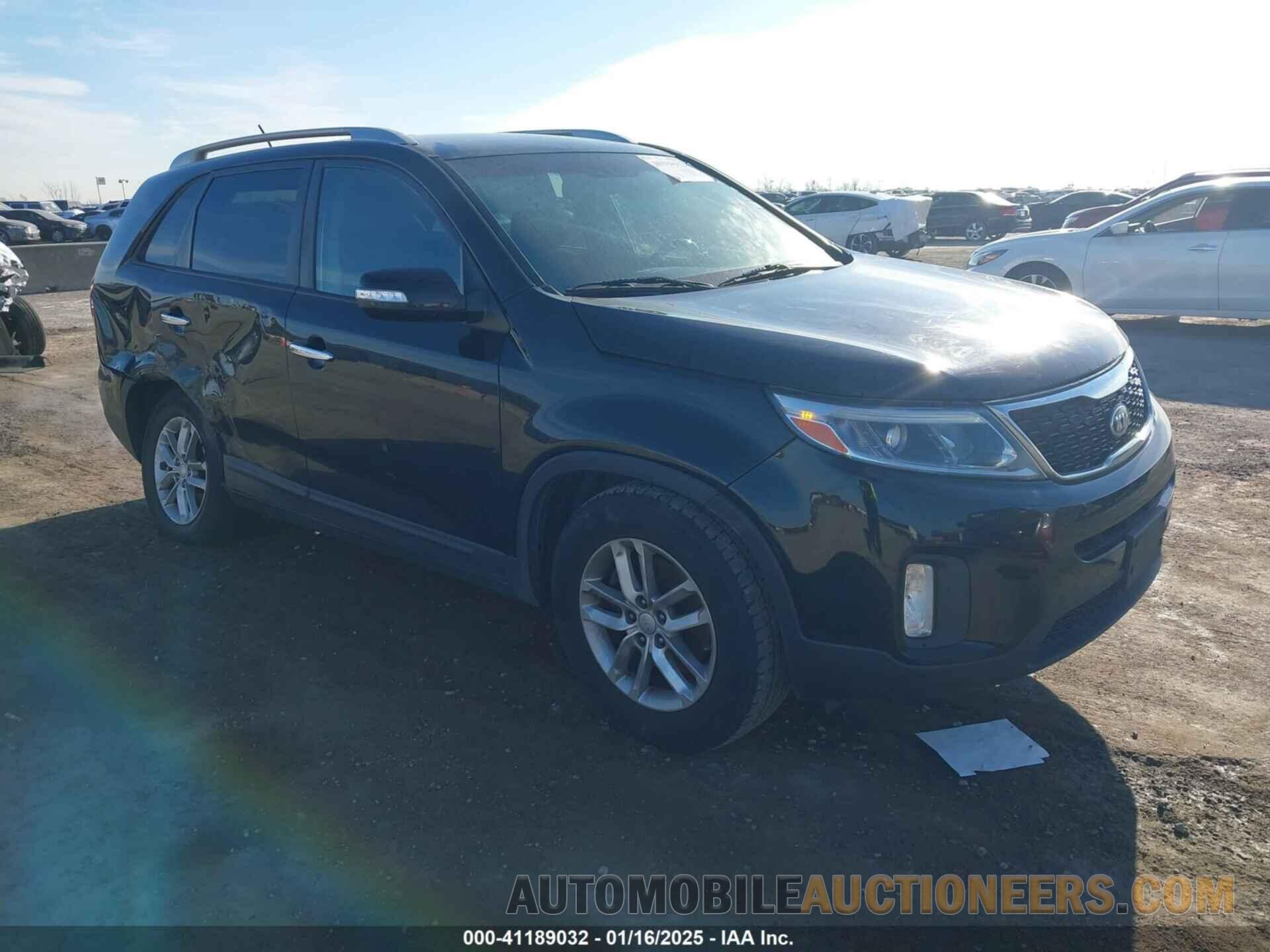 5XYKT3A67FG570066 KIA SORENTO 2015