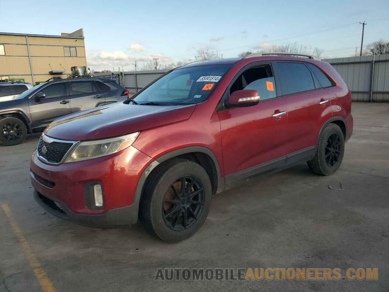 5XYKT3A67FG625888 KIA SORENTO 2015