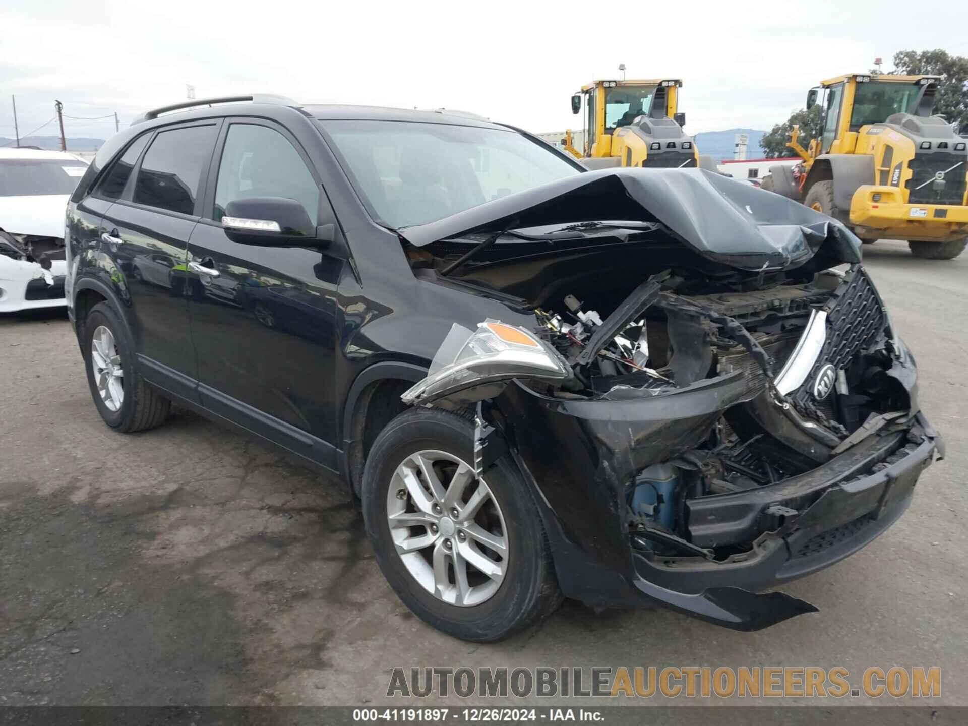 5XYKT3A67FG632498 KIA SORENTO 2015