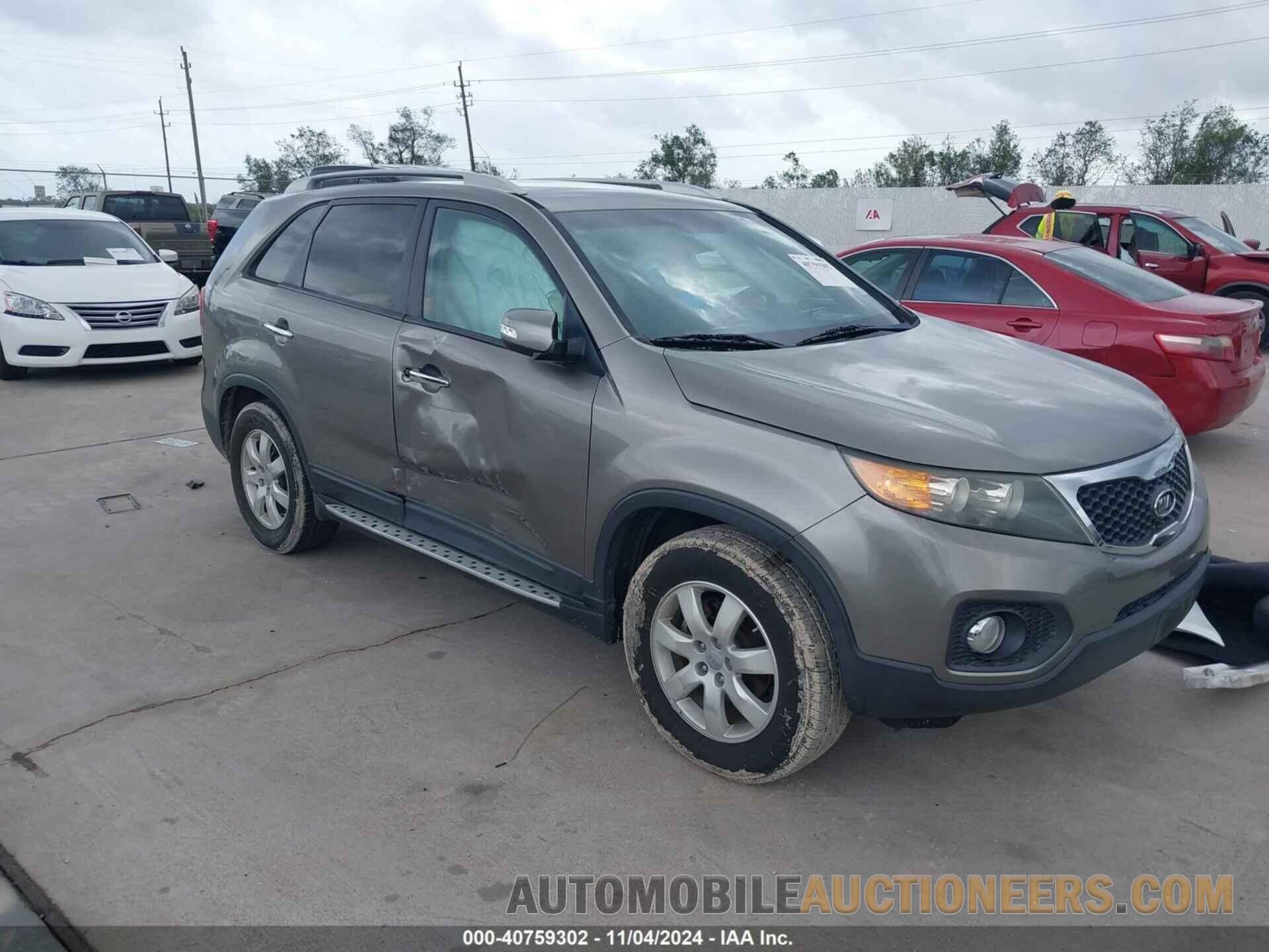 5XYKT3A69CG215959 KIA SORENTO 2012