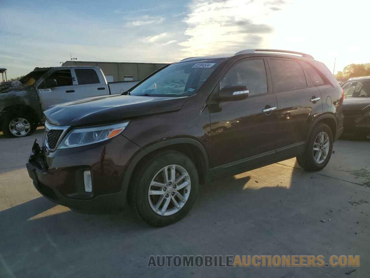 5XYKT3A6XEG499962 KIA SORENTO 2014