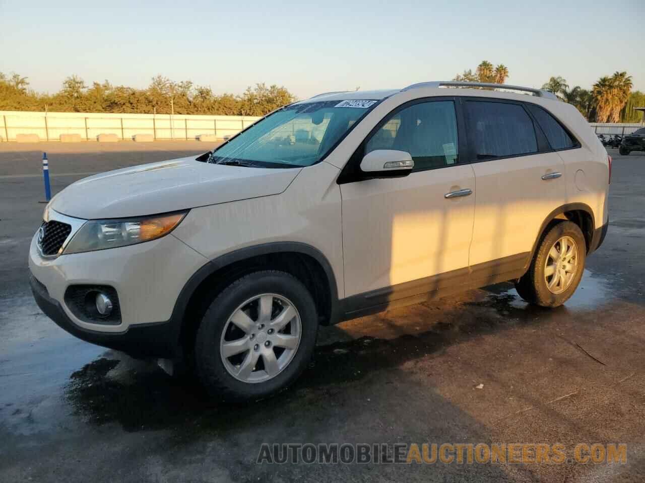 5XYKT4A12BG041760 KIA SORENTO 2011