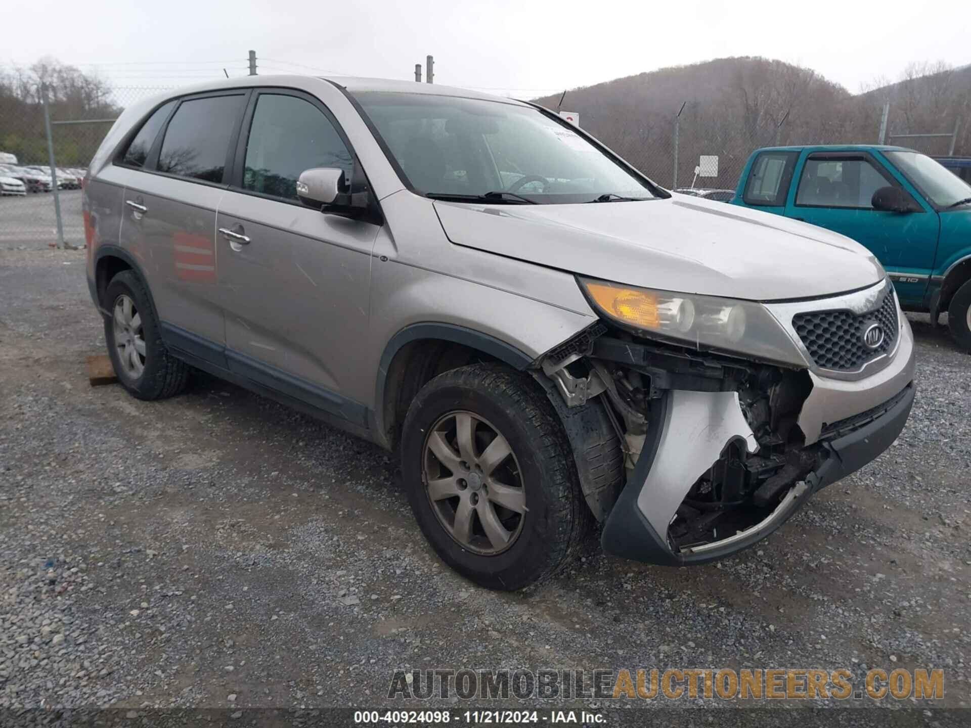 5XYKT4A12DG328647 KIA SORENTO 2013