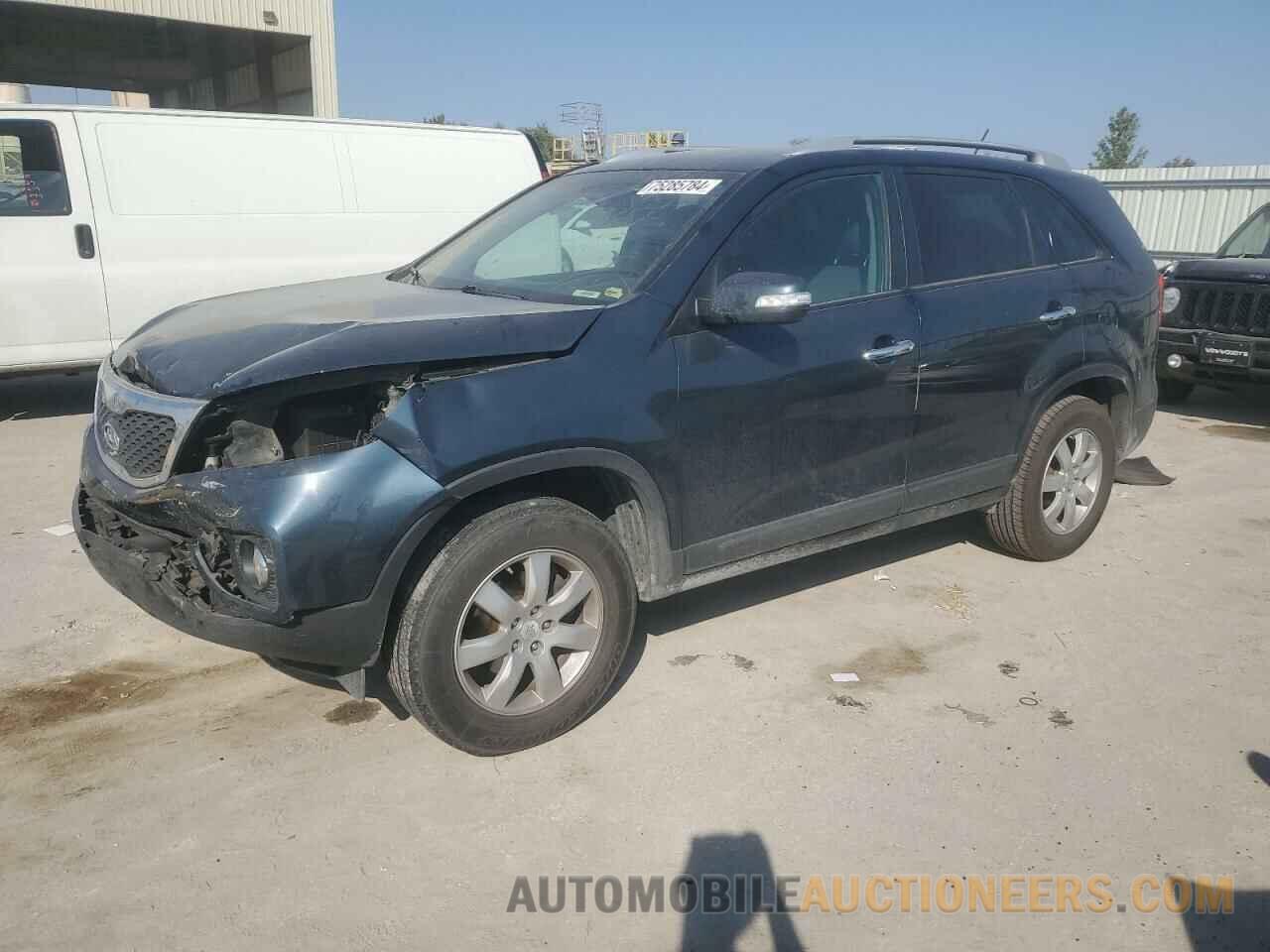 5XYKT4A13BG021887 KIA SORENTO 2011