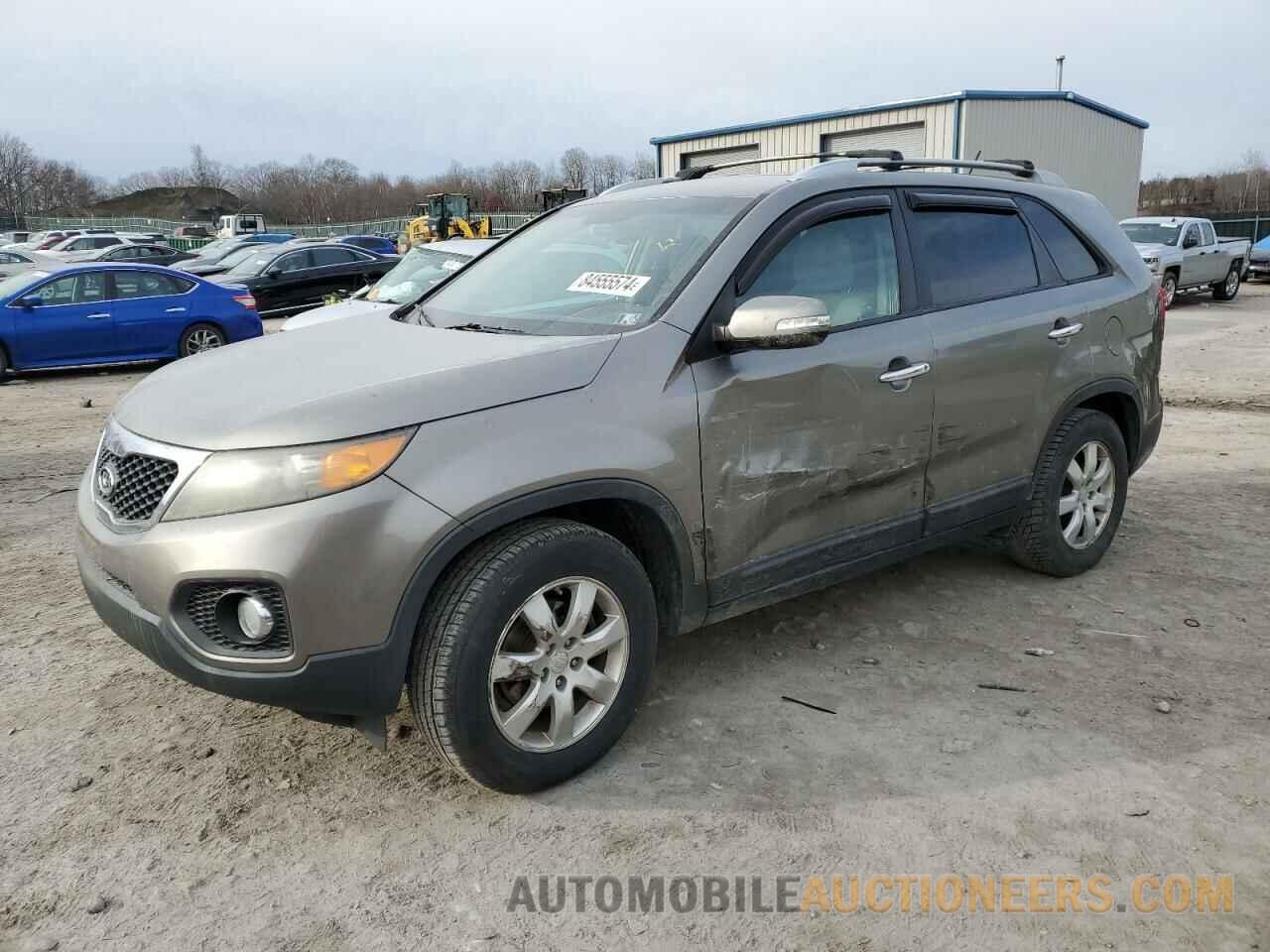 5XYKT4A13BG077764 KIA SORENTO 2011