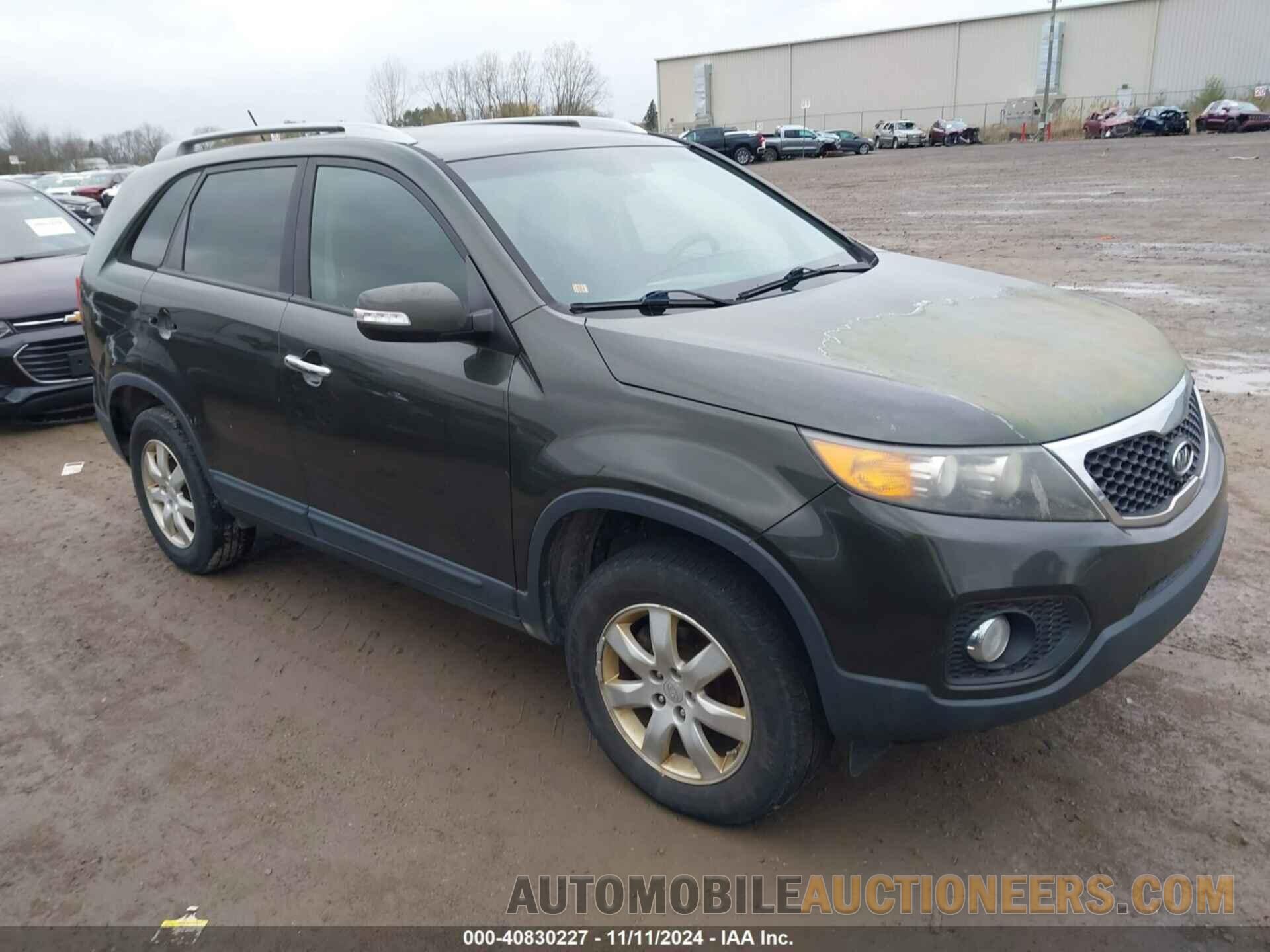 5XYKT4A13BG097173 KIA SORENTO 2011