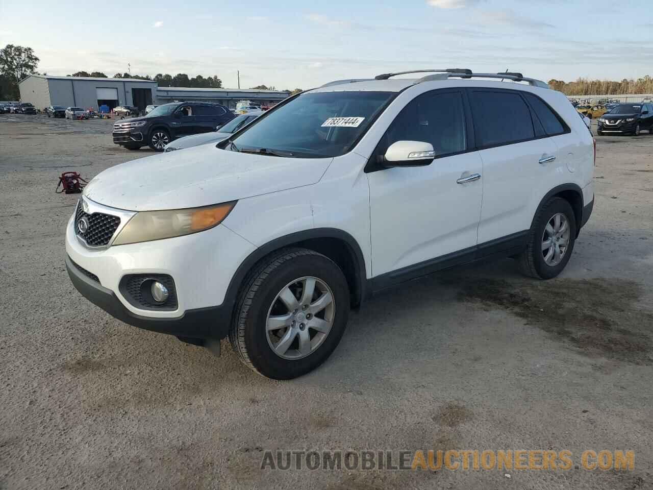 5XYKT4A14BG175783 KIA SORENTO 2011