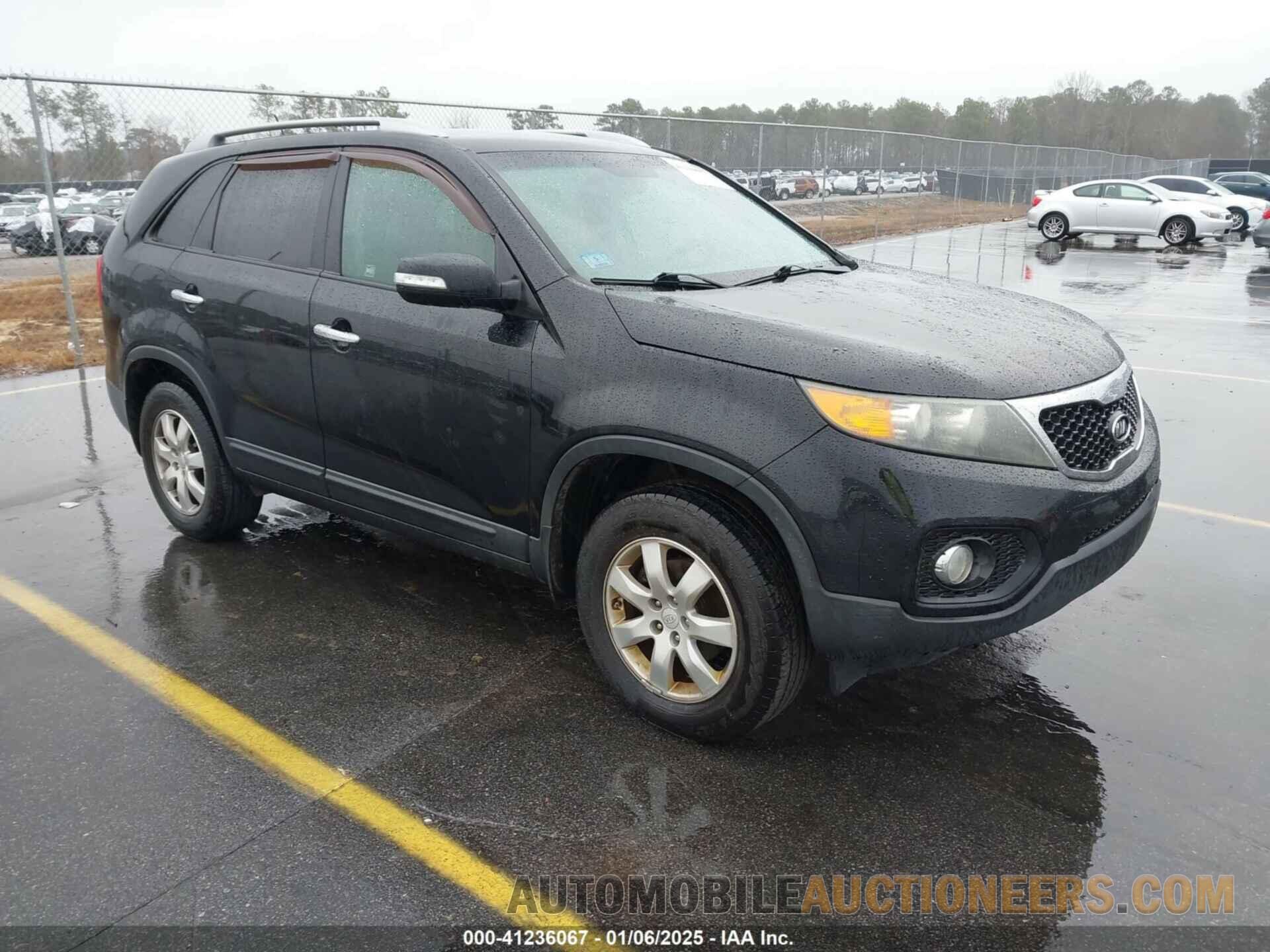 5XYKT4A19BG098375 KIA SORENTO 2011