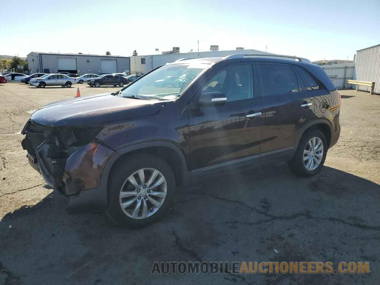 5XYKT4A22BG103358 KIA SORENTO 2011