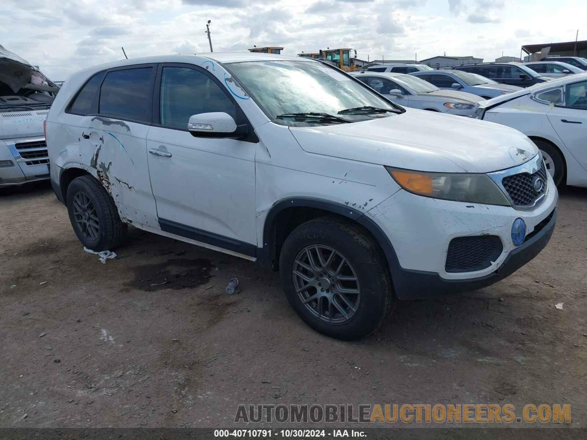 5XYKT4A24BG049061 KIA SORENTO 2011