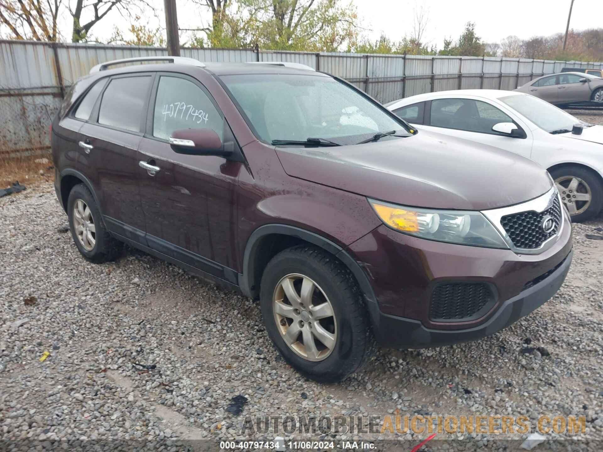 5XYKT4A28DG319315 KIA SORENTO 2013