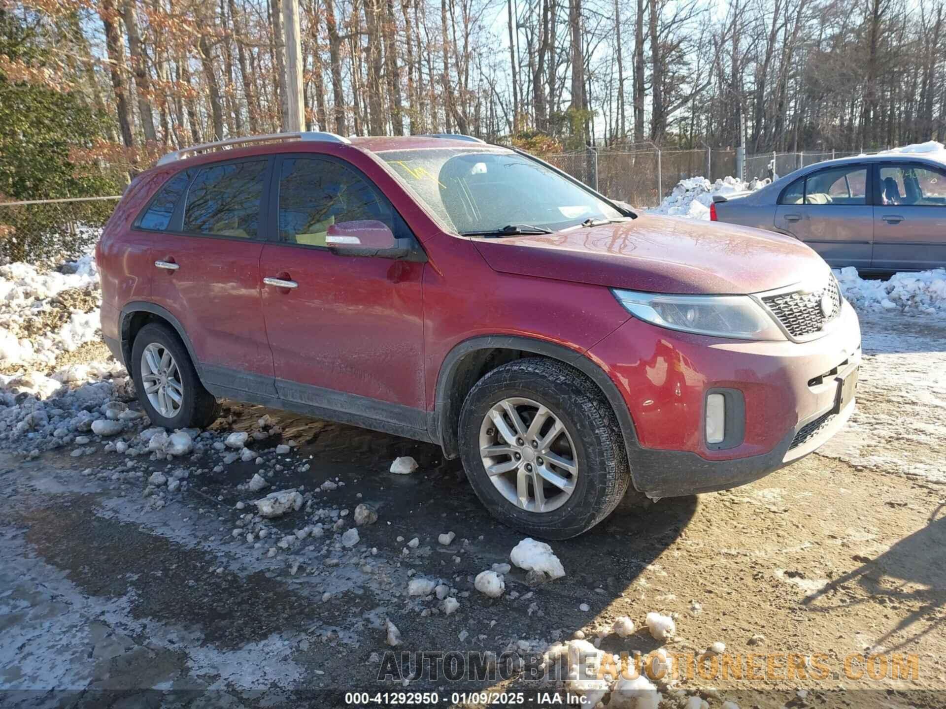 5XYKT4A60FG626399 KIA SORENTO 2015