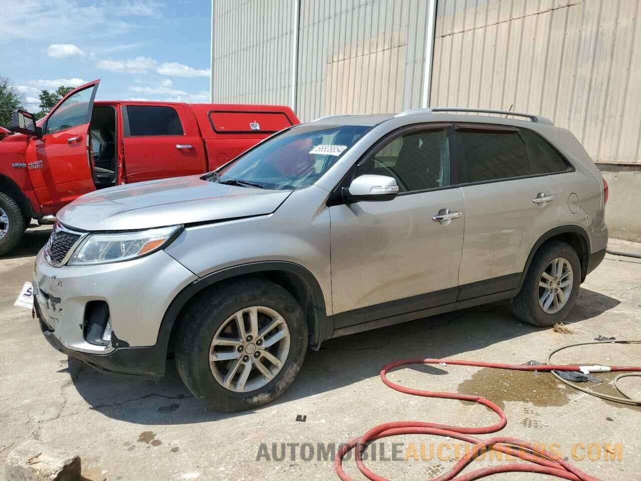 5XYKT4A60FG655501 KIA SORENTO 2015