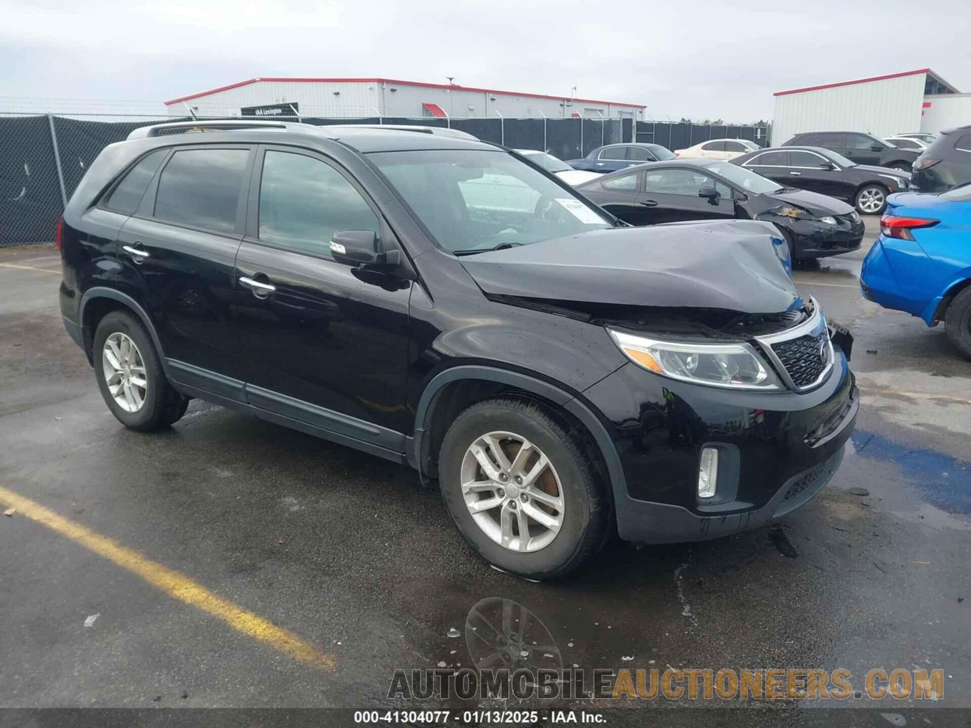 5XYKT4A61FG577018 KIA SORENTO 2015