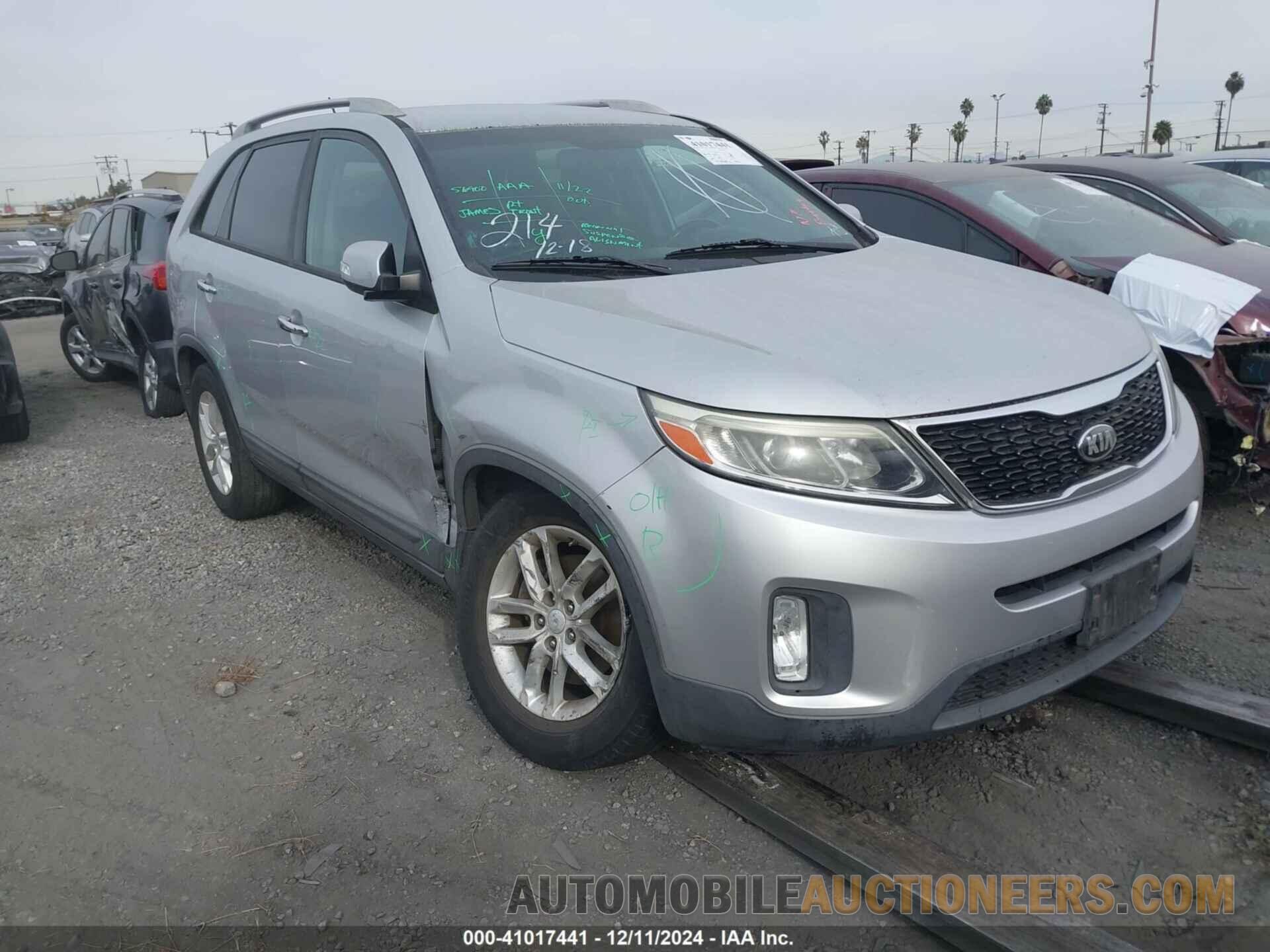 5XYKT4A61FG612933 KIA SORENTO 2015