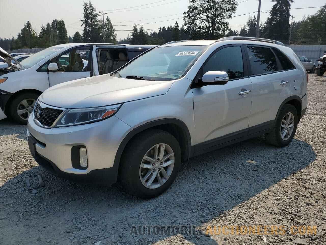 5XYKT4A61FG630087 KIA SORENTO 2015