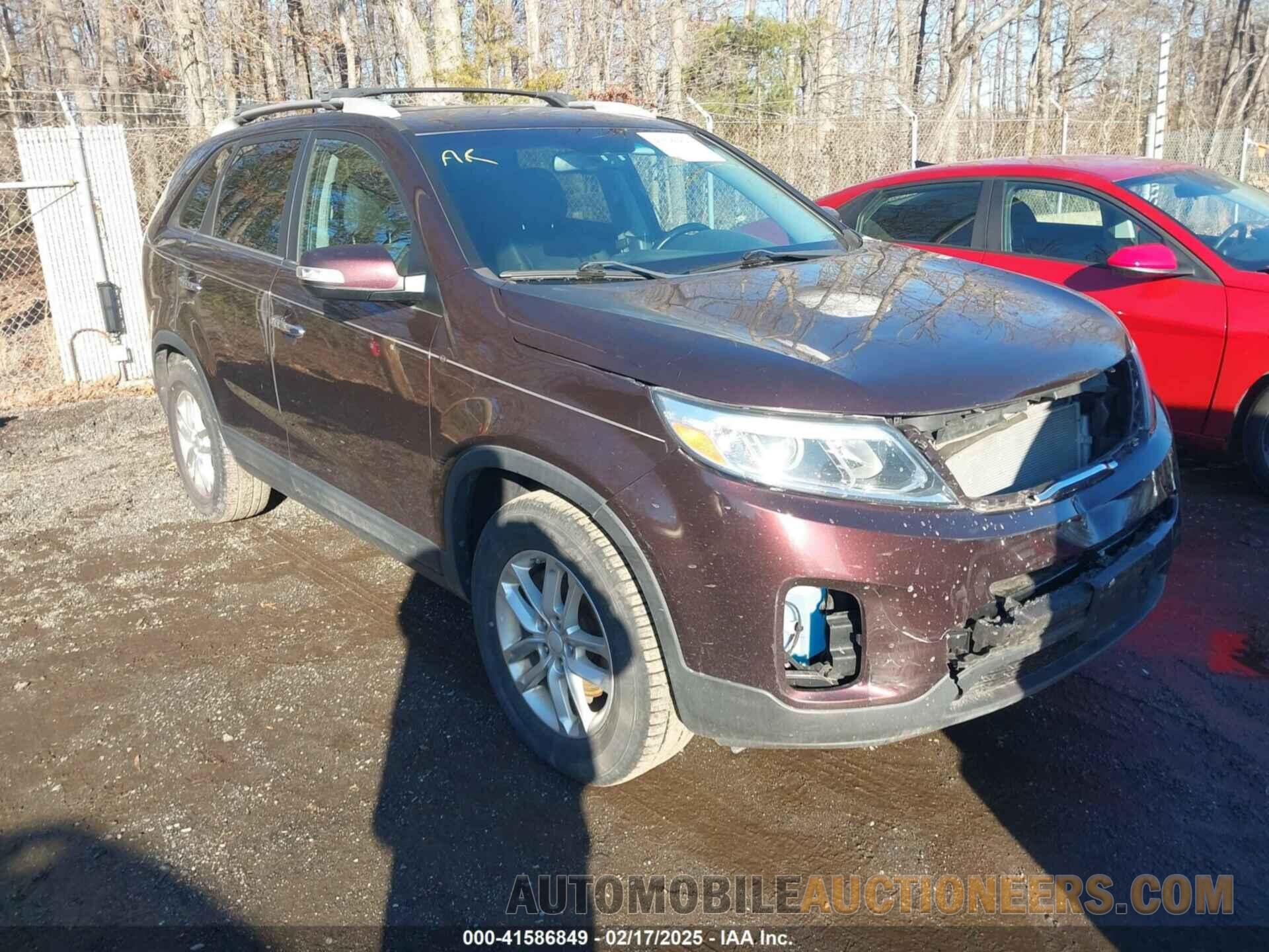 5XYKT4A62FG626758 KIA SORENTO 2015