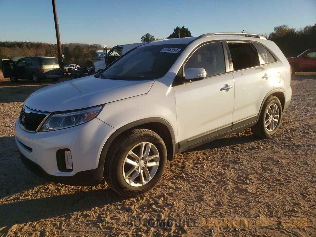 5XYKT4A63FG630494 KIA SORENTO 2015