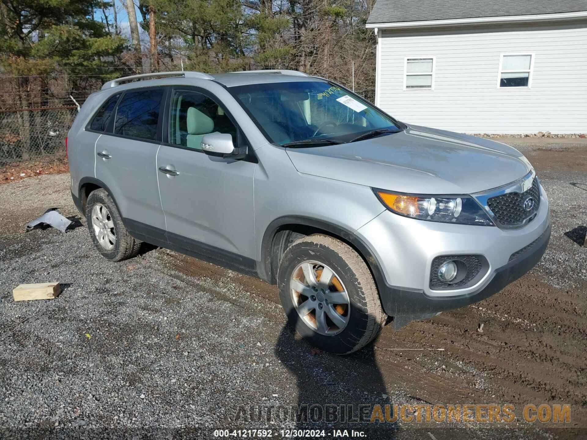 5XYKT4A64DG405868 KIA SORENTO 2013