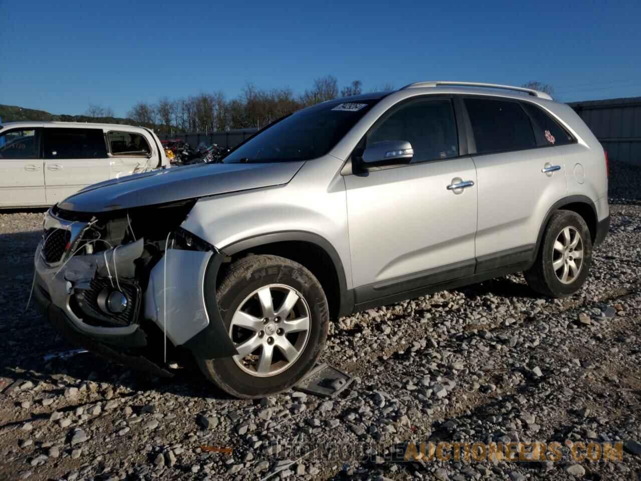 5XYKT4A64DG417616 KIA SORENTO 2013