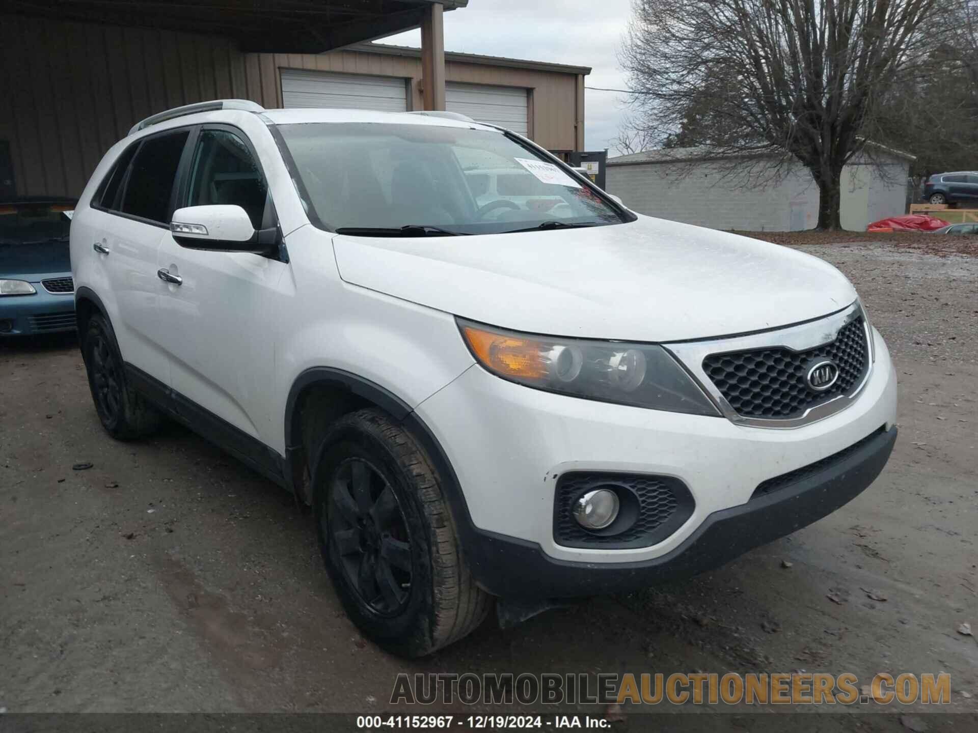 5XYKT4A65DG421111 KIA SORENTO 2013