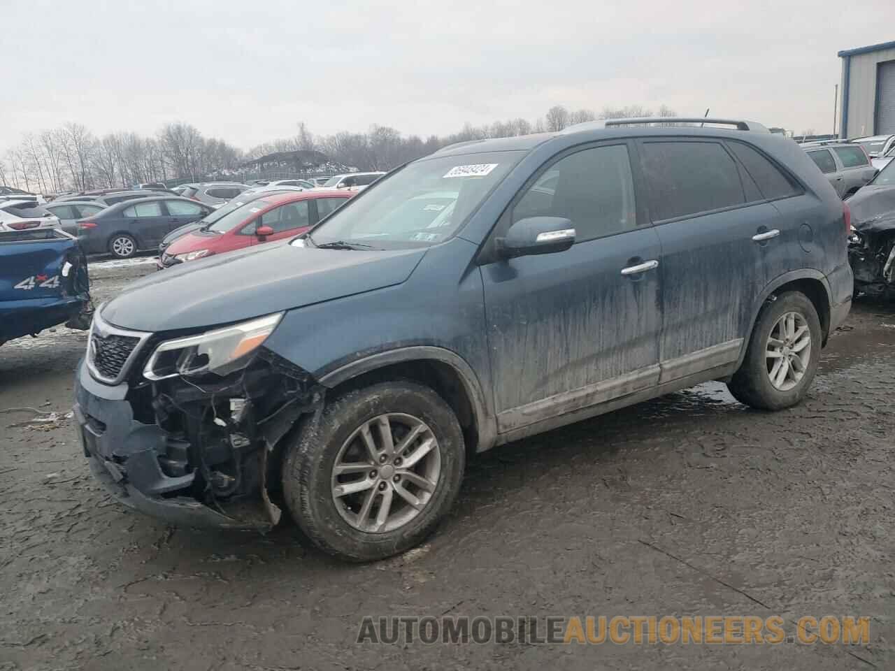 5XYKT4A65FG595943 KIA SORENTO 2015