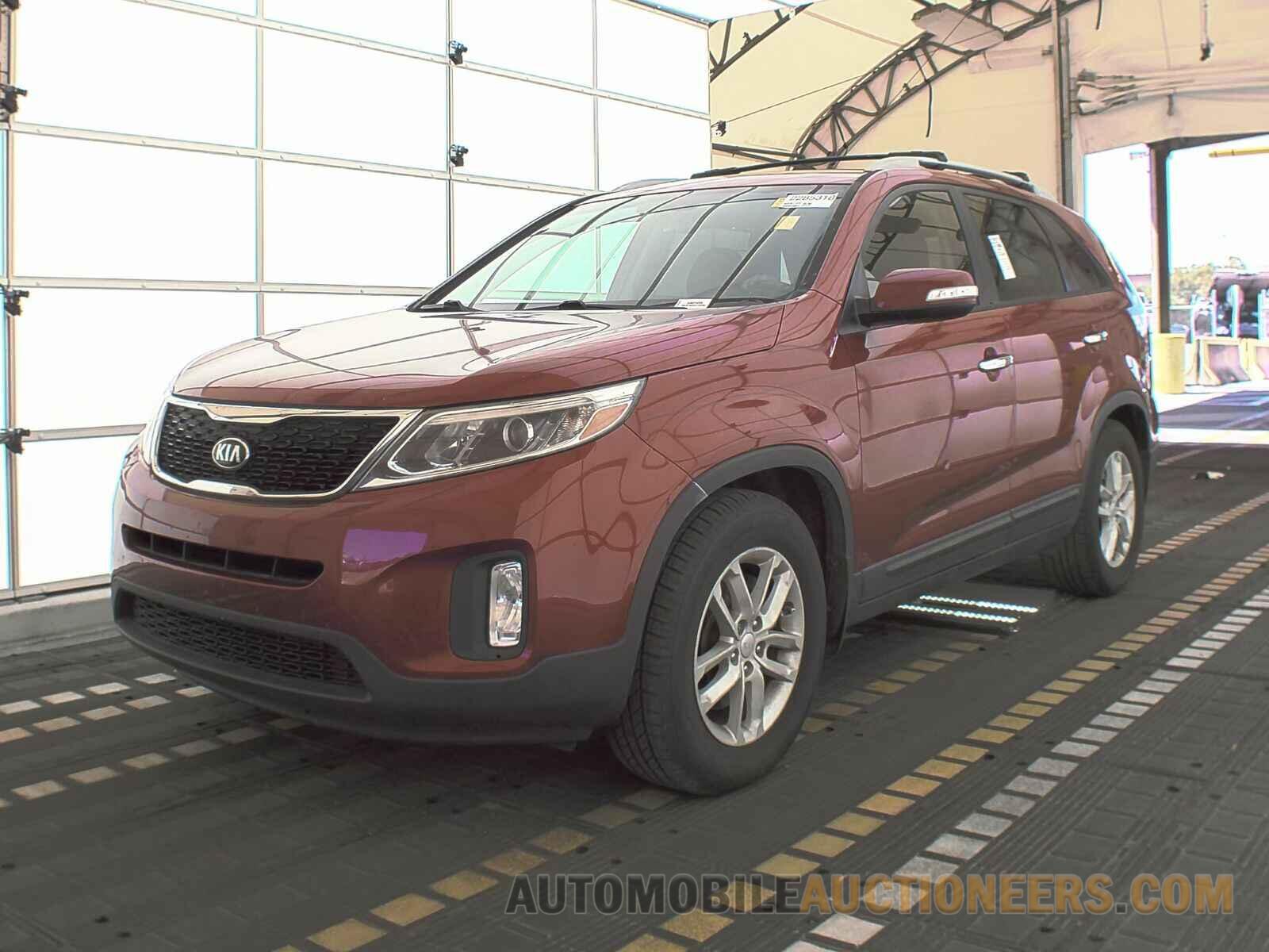 5XYKT4A65FG635745 Kia Sorento 2015