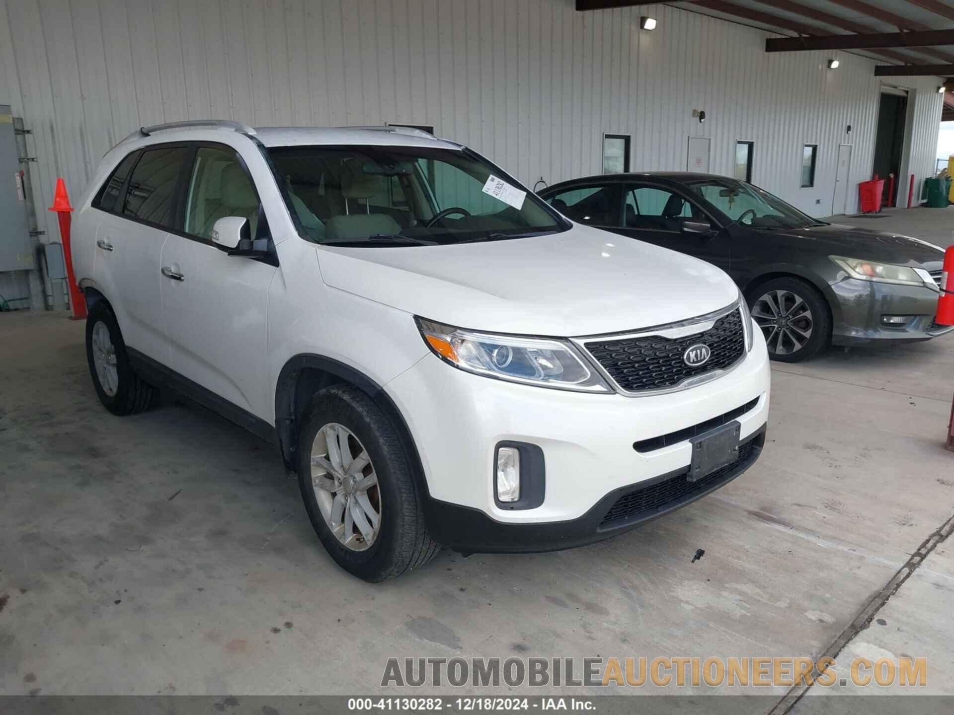 5XYKT4A67FG562183 KIA SORENTO 2015