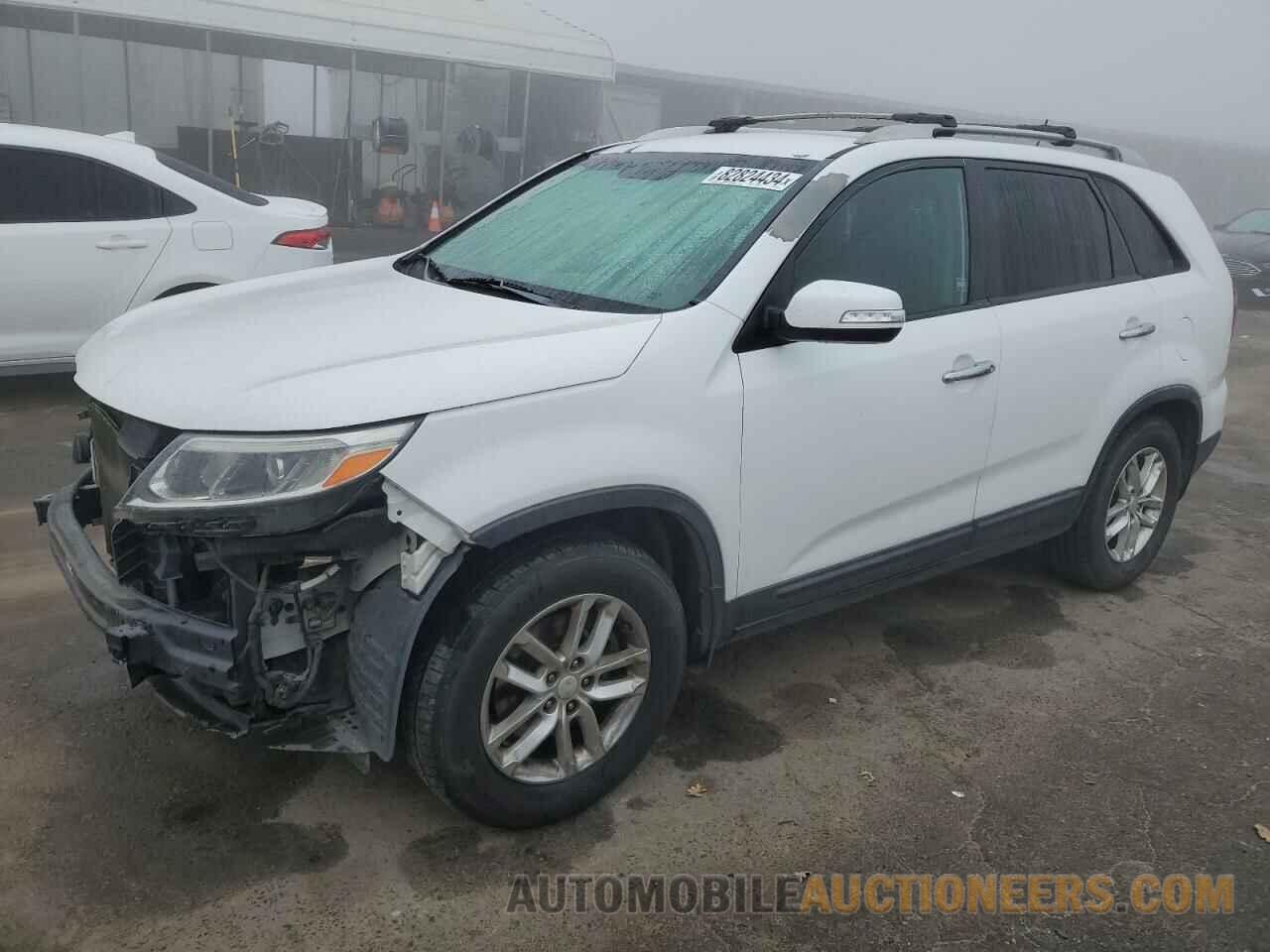 5XYKT4A67FG589576 KIA SORENTO 2015