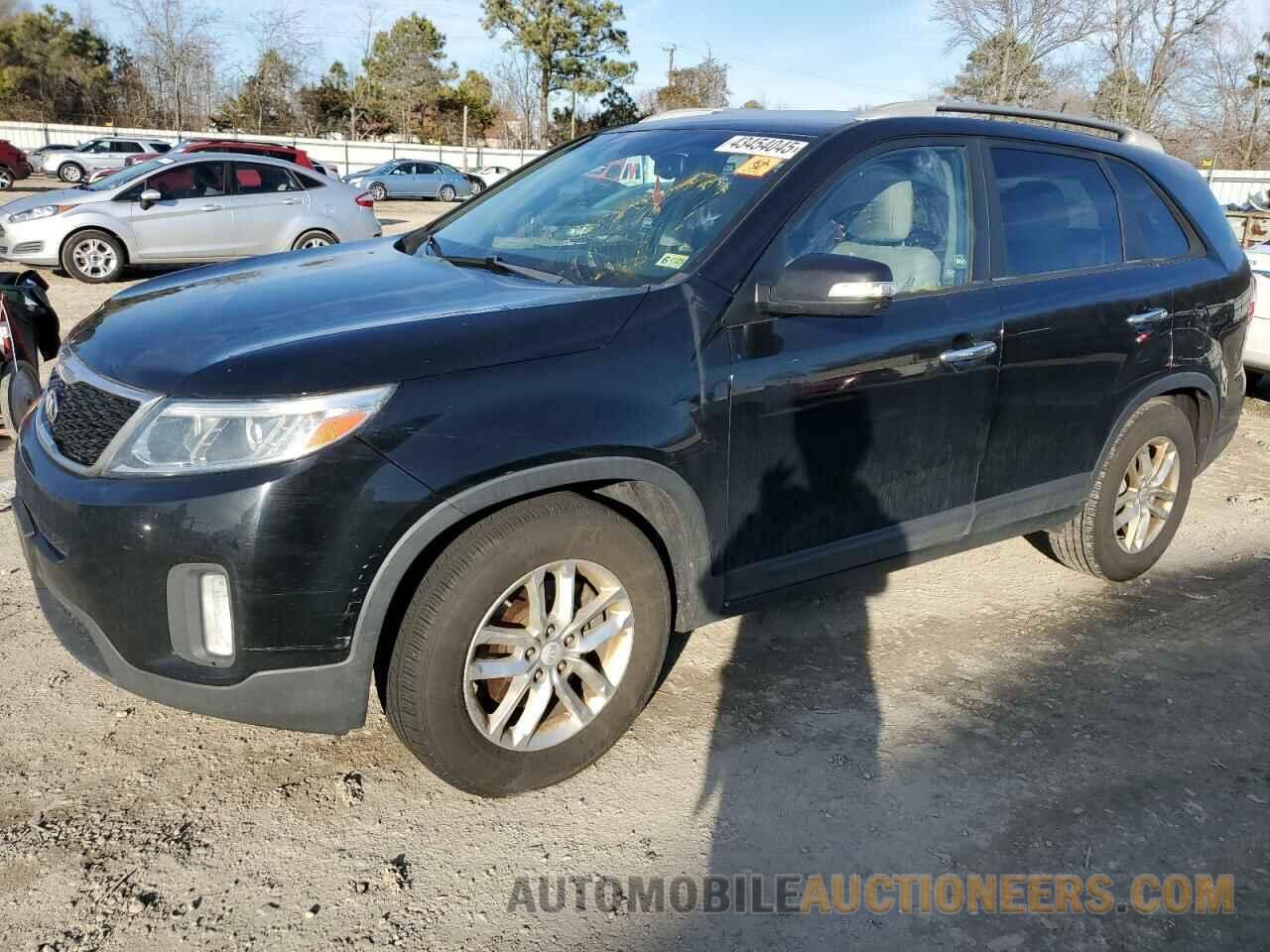 5XYKT4A68FG573905 KIA SORENTO 2015