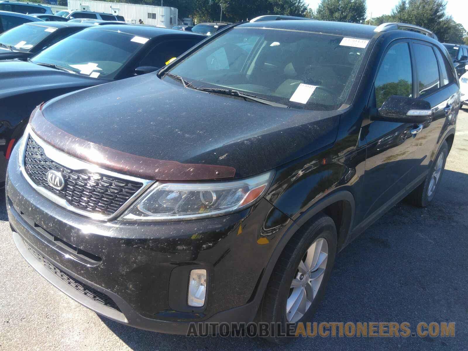 5XYKT4A68FG626697 Kia Sorento 2015