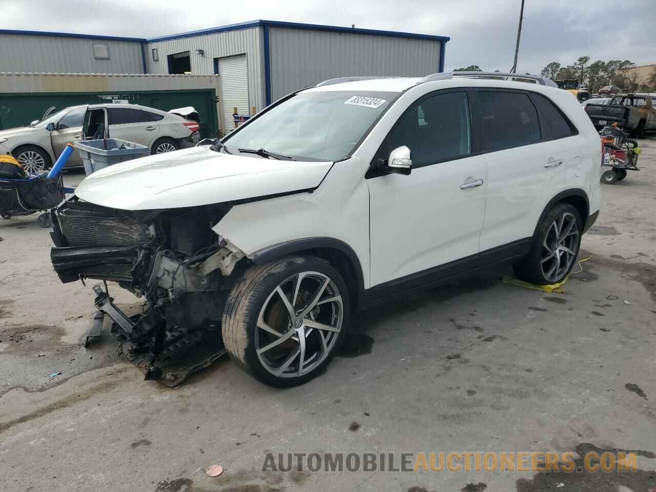 5XYKT4A6XFG651794 KIA SORENTO 2015