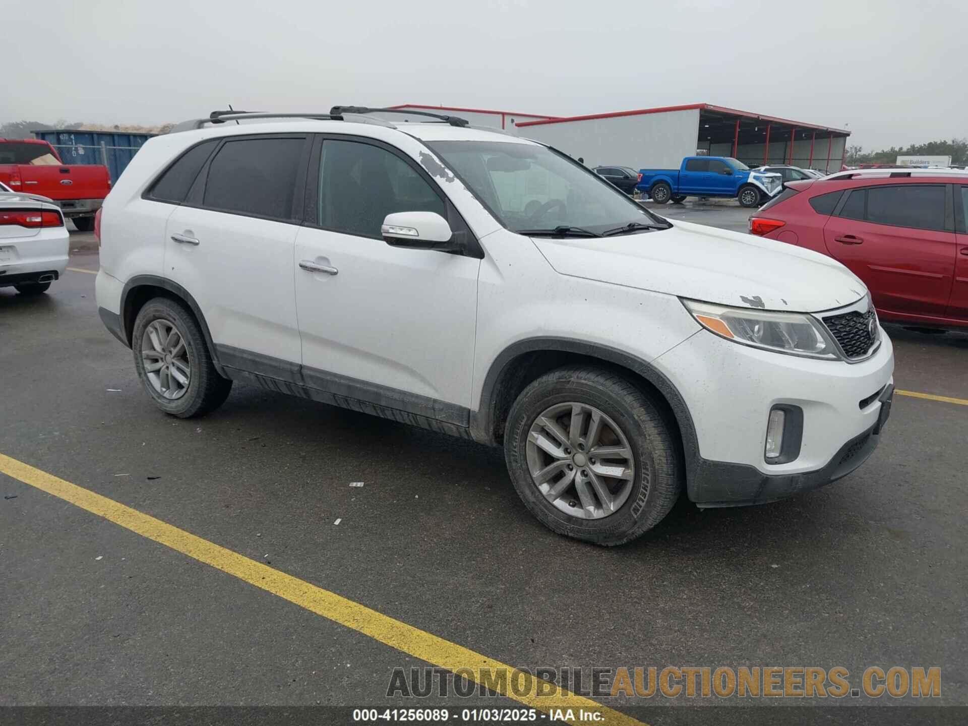 5XYKT4A71FG612326 KIA SORENTO 2015