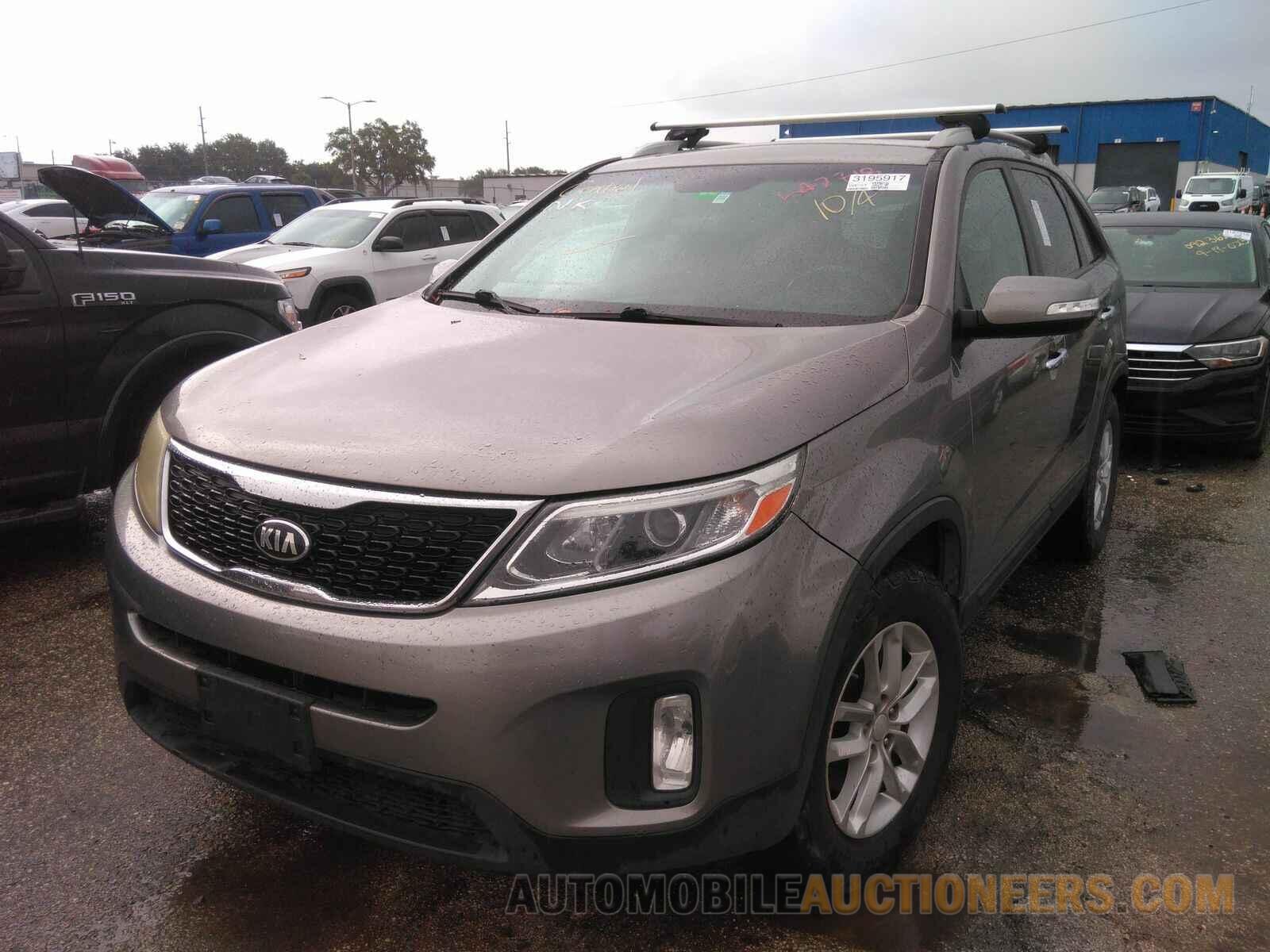 5XYKT4A73FG642718 Kia Sorento 2015