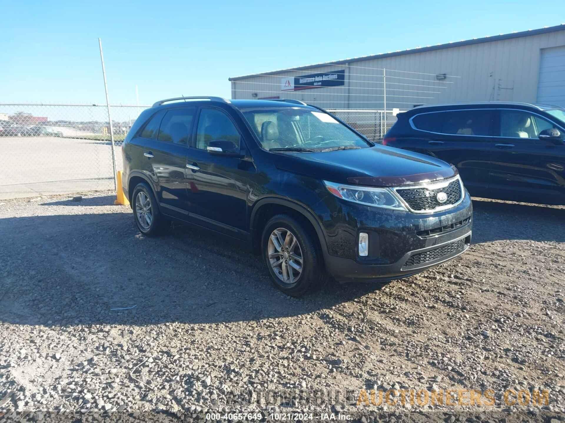 5XYKT4A77FG596102 KIA SORENTO 2015