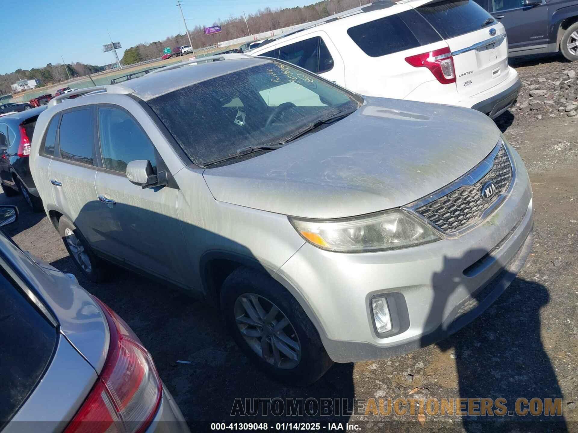 5XYKT4A78FG567031 KIA SORENTO 2015