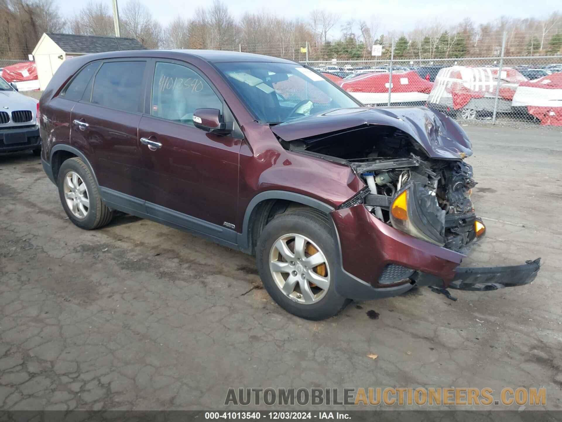 5XYKTCA17BG064591 KIA SORENTO 2011