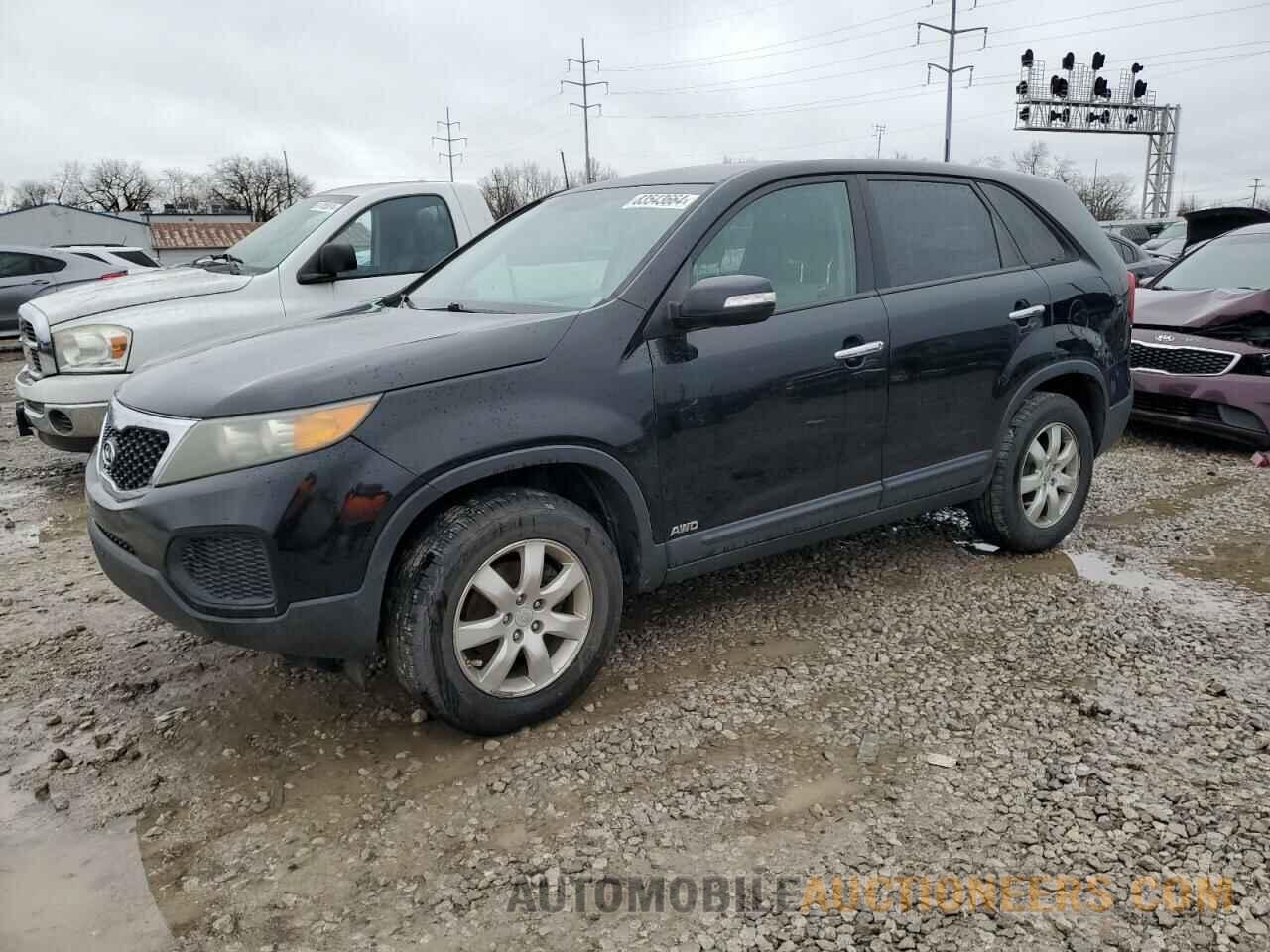 5XYKTCA18BG042633 KIA SORENTO 2011