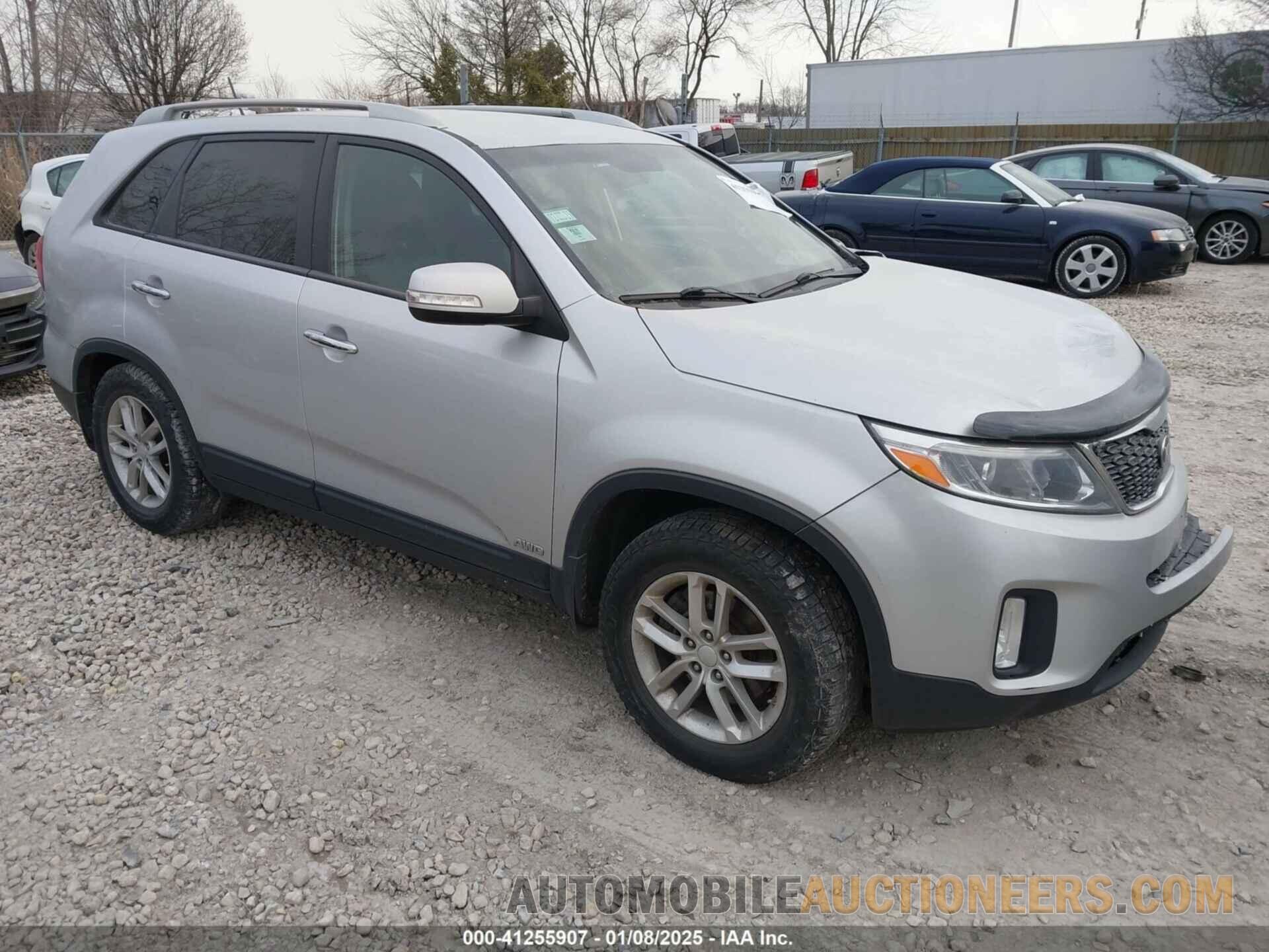 5XYKTCA60FG639261 KIA SORENTO 2015