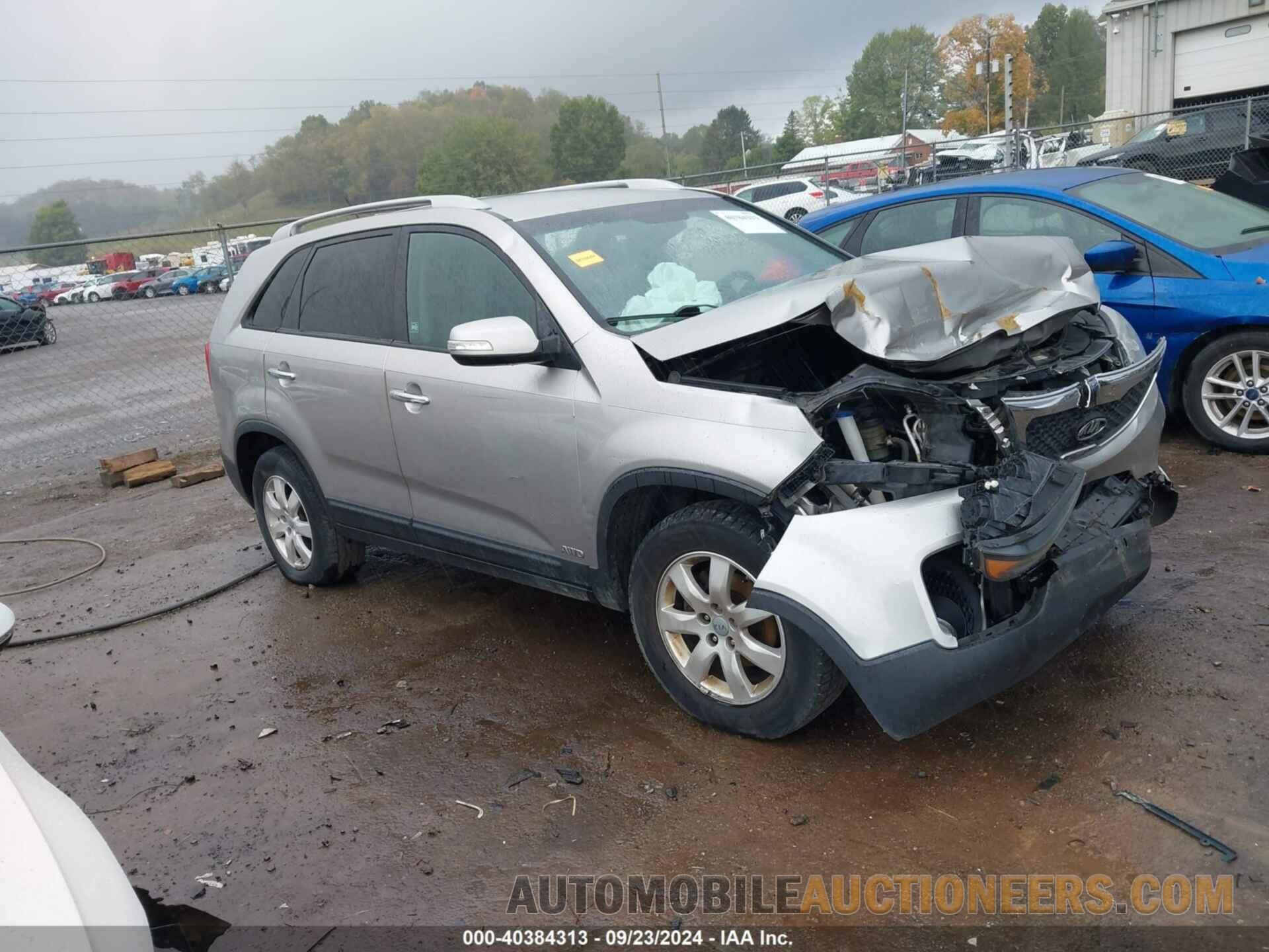 5XYKTCA63DG423580 KIA SORENTO 2013